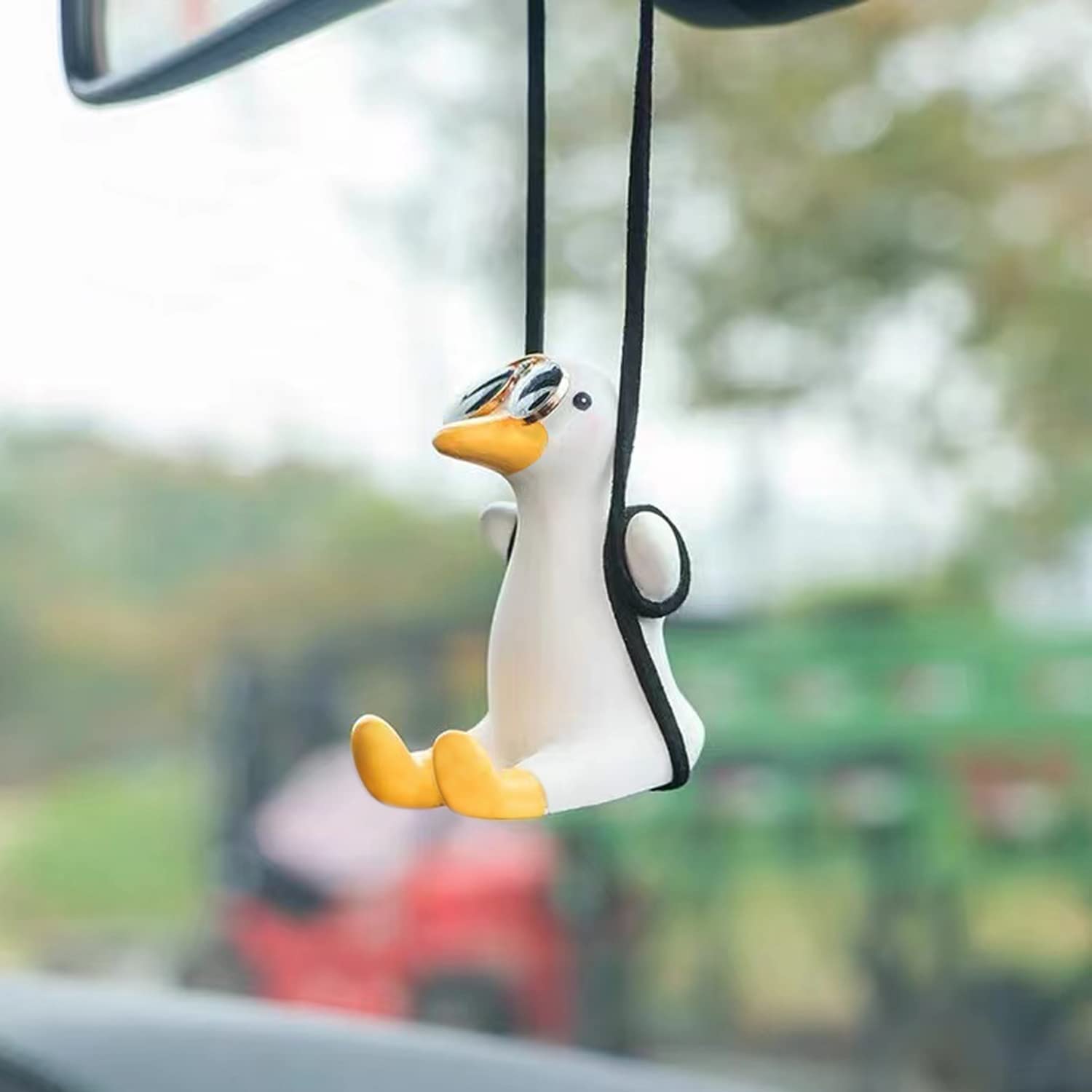 Swinging Duck Car Hanging Ornament, Cute Car Hanging Accessories For Rear View Mirror, Car Pendant Swinging Sunglasses Duck Hang