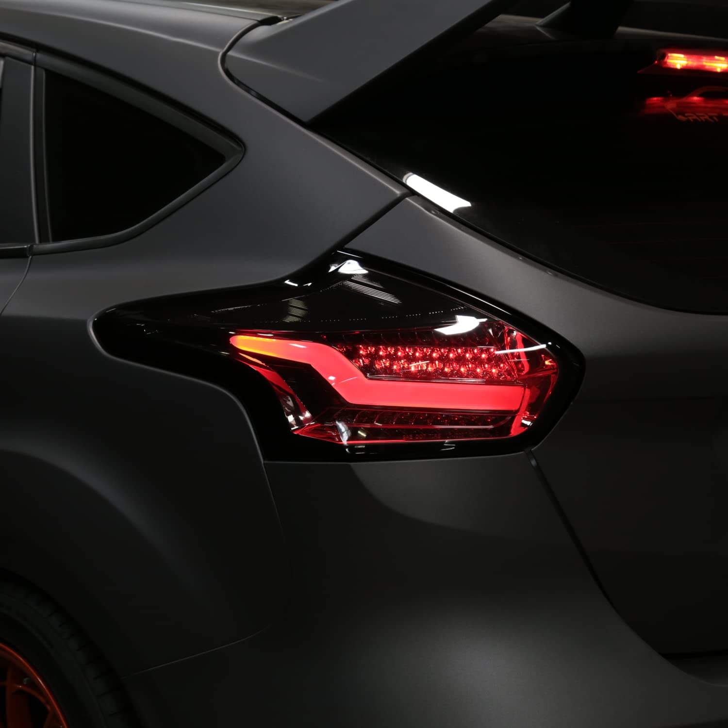 SPEC-D Tuning LED Bar Tail Lights for 2015-2018 Ford Focus, Smoke Lens, Left + Right Pair, Model LT-FOC155GLED-TM