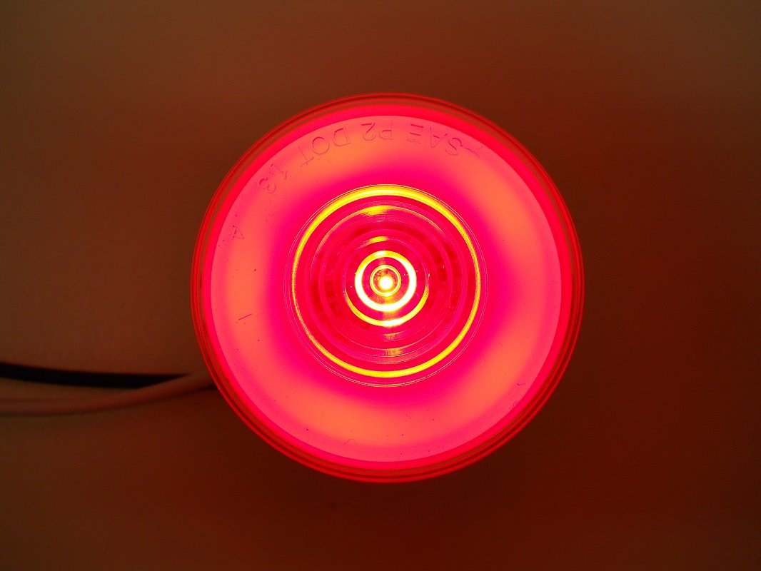 United Pacific Clear Red Halo Glo 2.5 Round 9 LED Truck Trailer Marker Clearance Light Kit, 37019