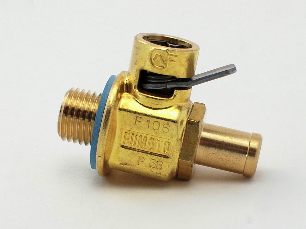 Fumoto F106N Fn-Series Drain Valve With Long Nipple With Lever Clip