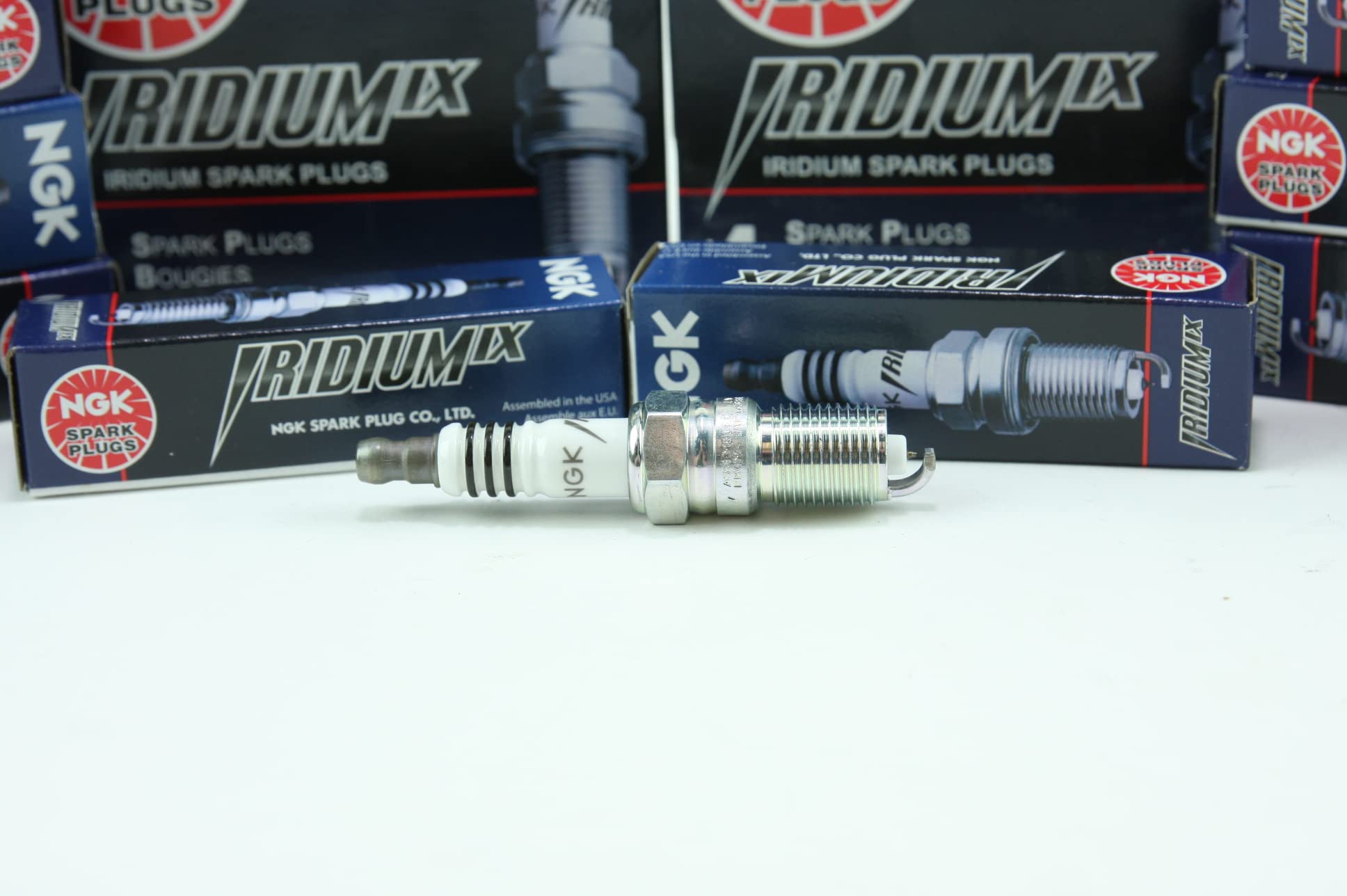 Ngk # 7397 Iridium Spark Plug Tr5Ix ----- 8 Pcsnew By Ngk