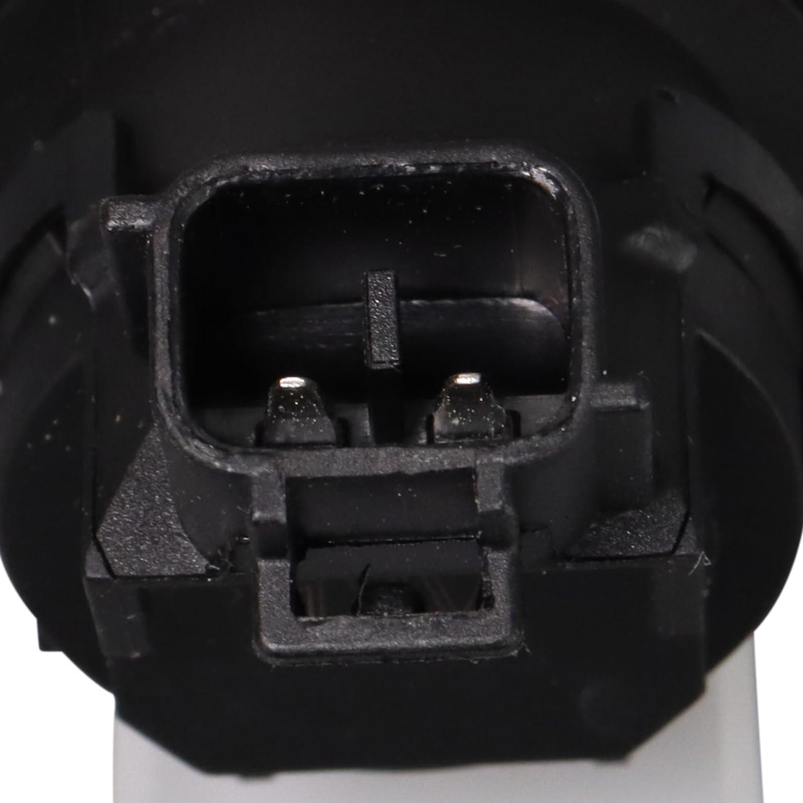 Trq Windshield Washer Reservoir Compatible With 2018-2023 Subaru Crosstrek Su1288113