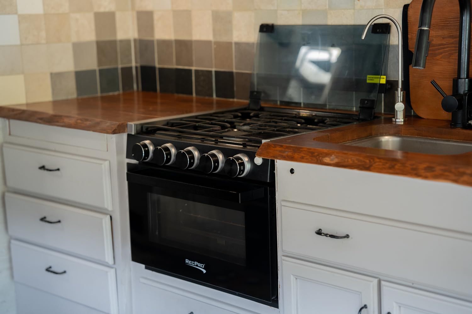 Recpro Rv Stove | 21'' X 17'' Cooktop | 17'' Tall Gas Range | 3 Burner | 1.8 Cu. Ft | 71000 Btu | Black Or Silver Finish | Optio