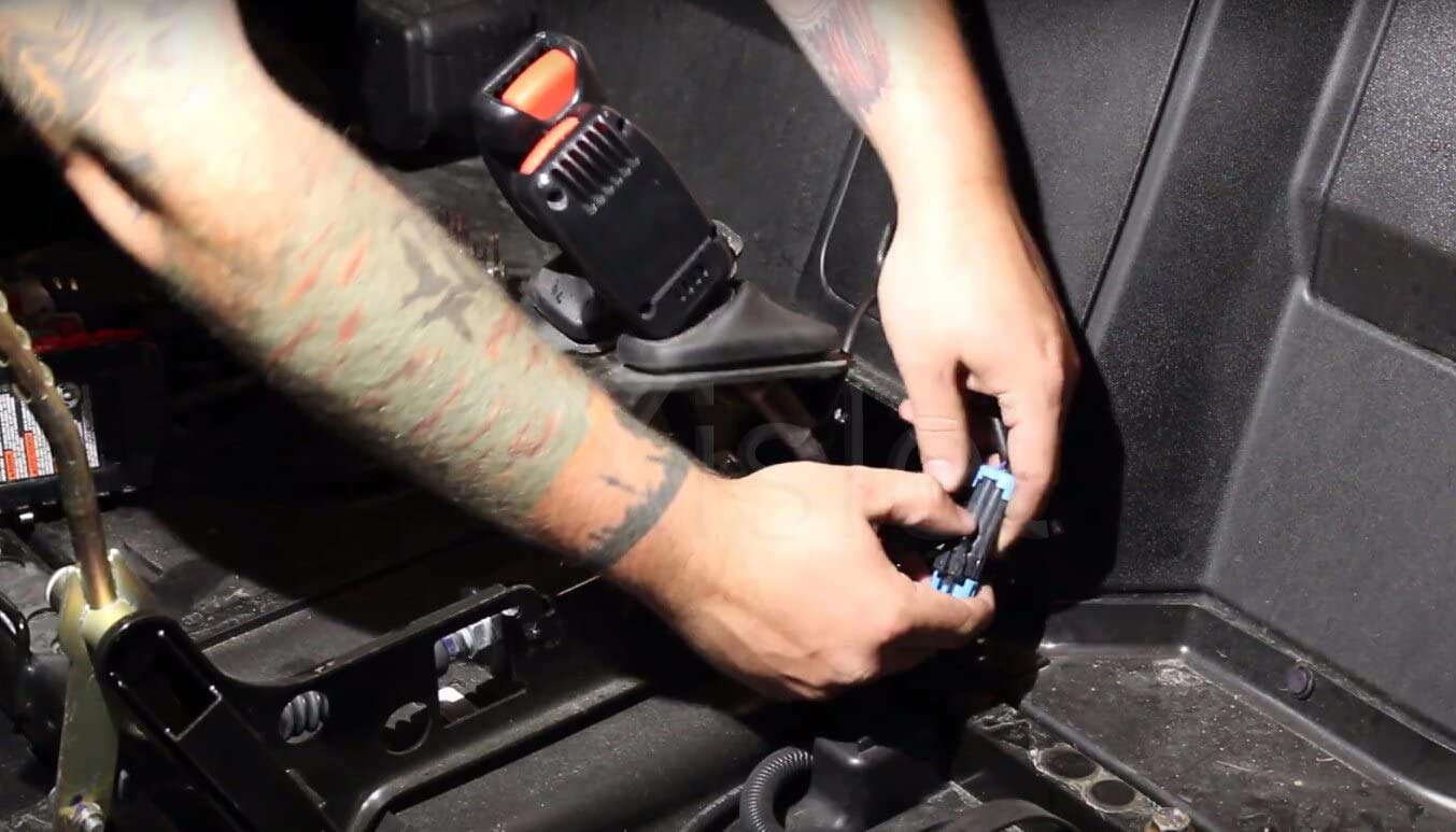 Seat Belt Bypass For 2010 And Up Can-Am Commander, Defender, Maverick 800 Max X Mr Ds Turbo Rs Xmr Sport Rc Trail Xc X3 Harness Override Switch Connector Plug Clip Accessories Over Ride Can Am By-Pass