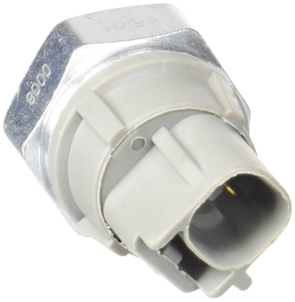 Standard Motor Products PS305T Oil Pressure Switch with Light