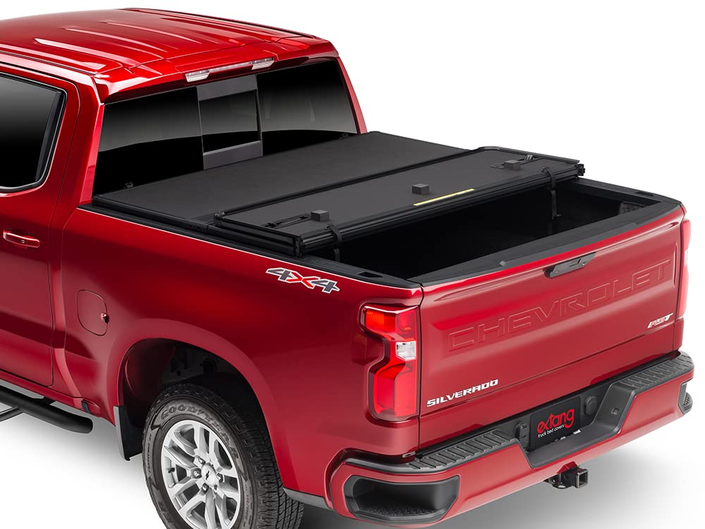 Extang Solid Fold 2.0 Hard Folding Truck Bed Tonneau Cover | 83636 | Fits 2019 - 2023 Ford Ranger 5' 1 Bed (61)