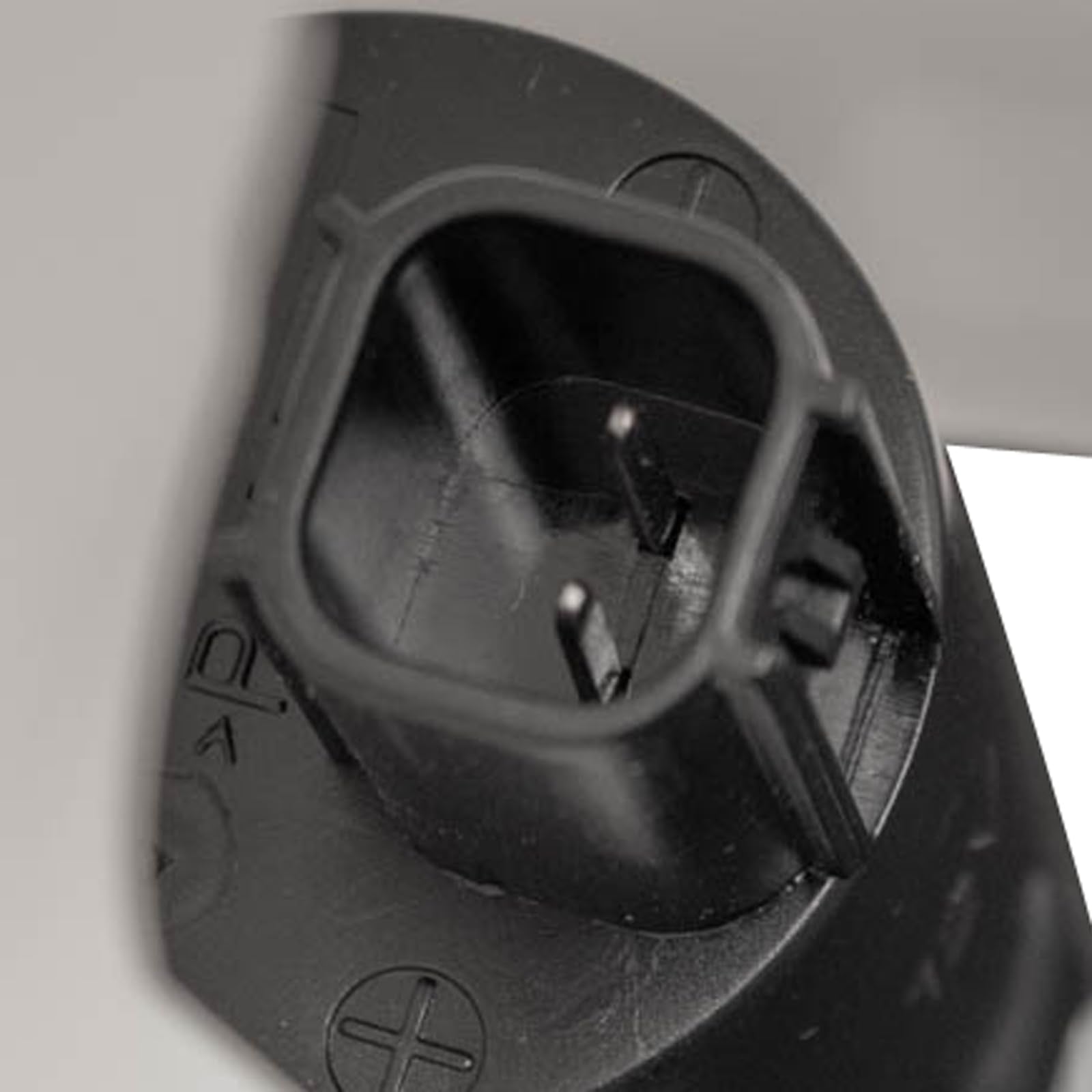 Trq Windshield Washer Reservoir Compatible With 2017-2020 Ford Fusion 2019-2020 Police Responder Hybrid Lincoln Mkz Fo1288202