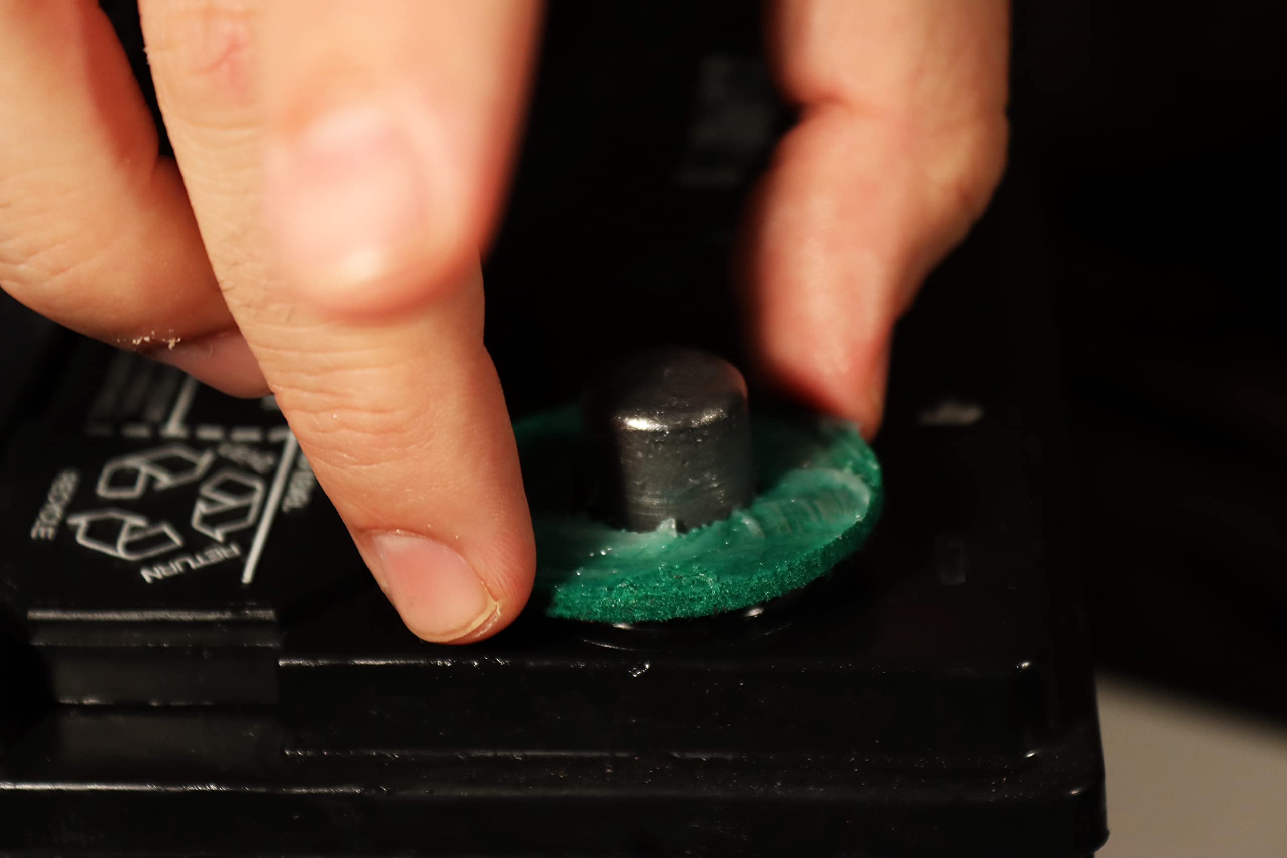 Dielectric Silicone Grease With Battery Terminal Post Washers - Waterproof And Non-Conductive Lubricant For Electrical And Autom