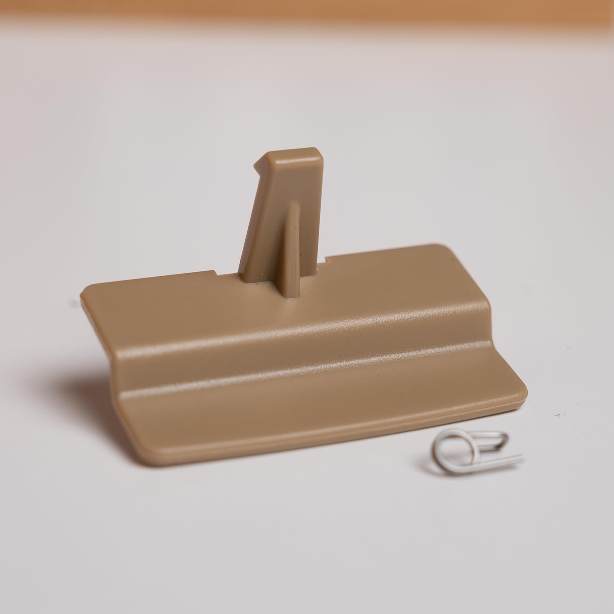 Rldym Center Console Jump Seat Lid Latch BL34-18672A66 Compatible with 2010-2018 Ford F150 (Beige)