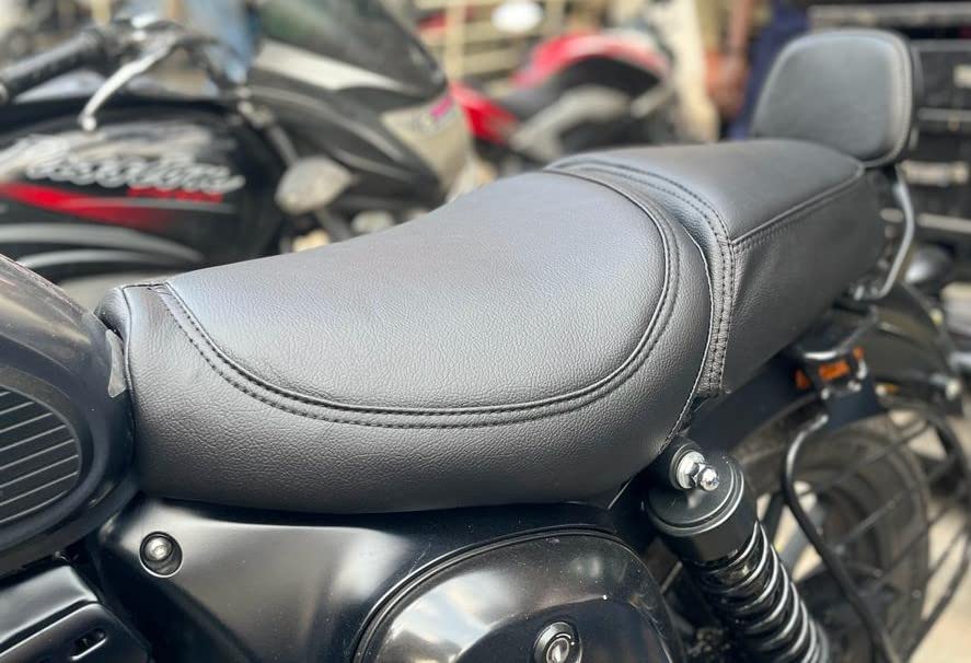 Sahara Seats Nylon Cushion Seat Cover Compatible with Yezdi Roadster | Compatible for Motor Bike | Black