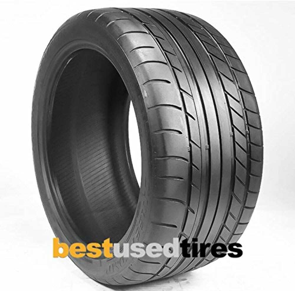 Mickey Thompson Street Comp Performance Radial Tire - 305/35R20 107Y