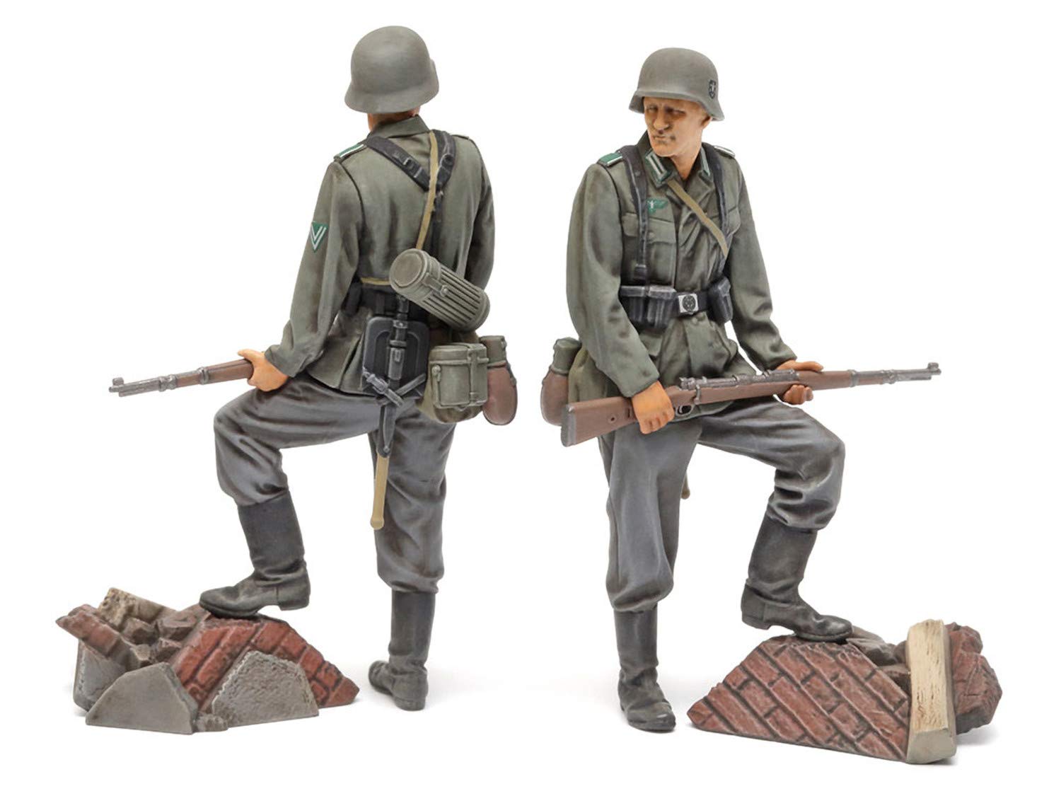 Tamiya 35371 1/35 German Infantry Set Mid Wwii