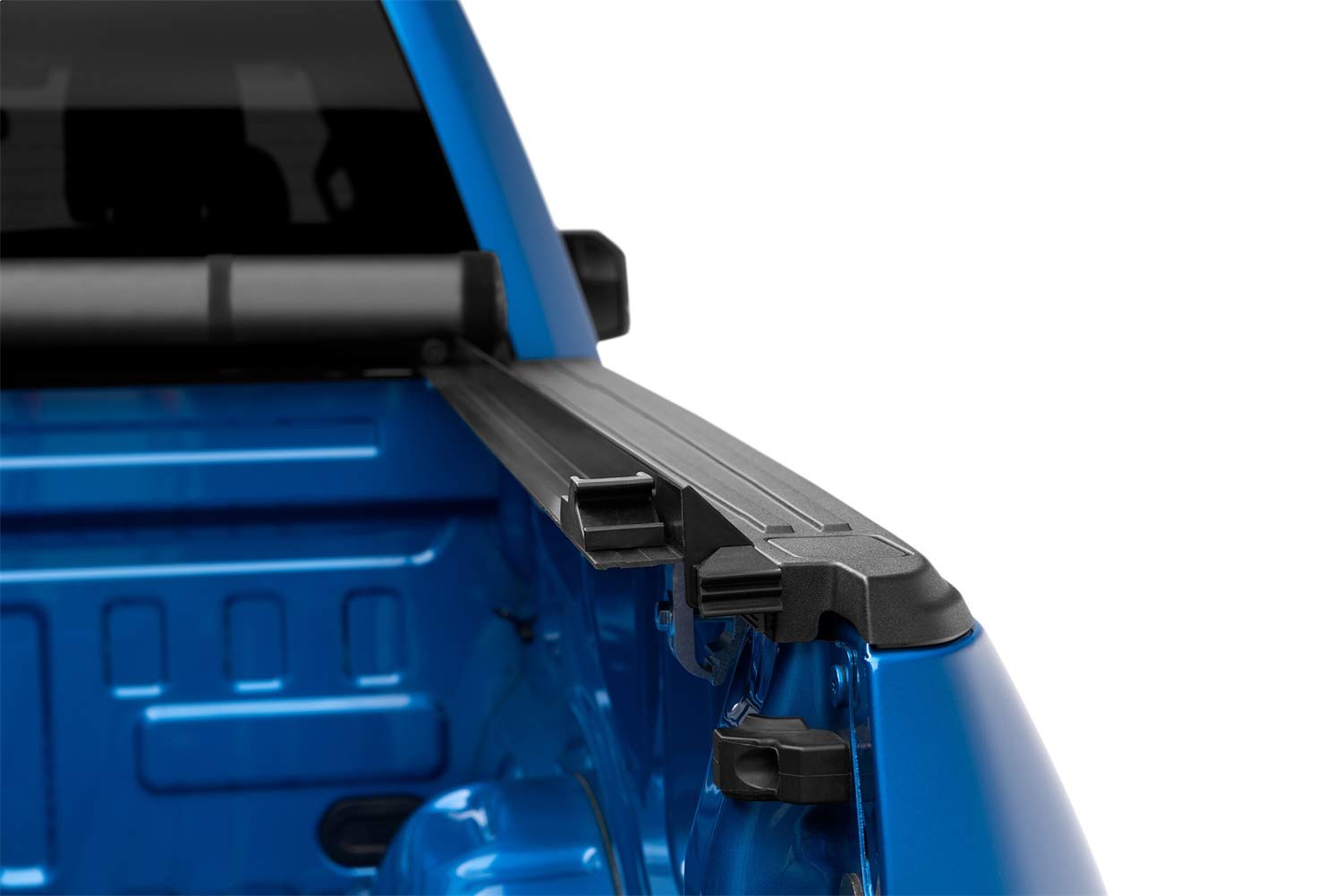 Lund Genesis Roll Up Soft Roll Up Truck Bed Tonneau Cover | 96072 | Fits 2015 - 2023 Ford F-150 5' 7'' Bed (67.1'')