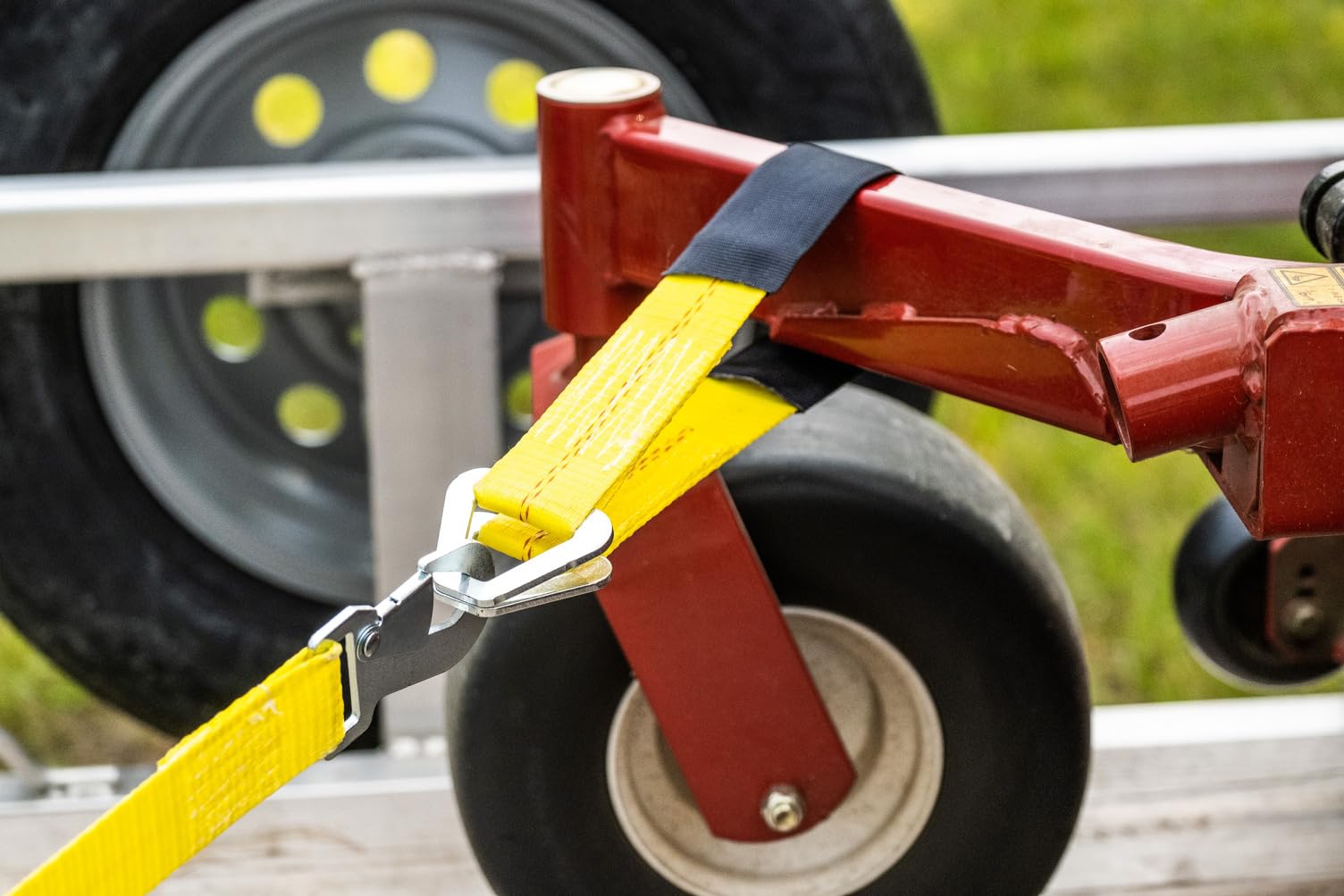 Keeper - 2    X 24    Premium Axle Tie Down Strap With D Rings - 3,333 Lbs. Working Load Limit And 10,000 Lbs. Break Strength,On