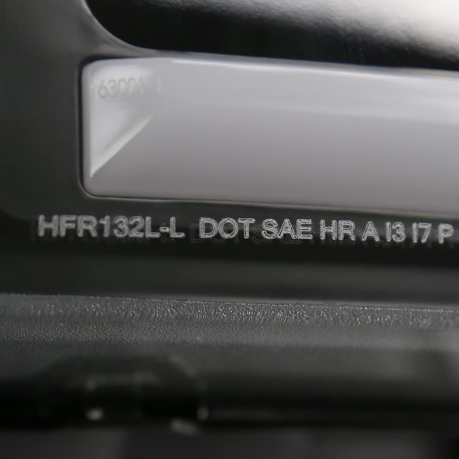 Spec-D Tuning Black Housing Clear Lens Projector Headlights W/Switchback Led Bar Compatible With 2011-2016 Ford F250/F350/F450/F