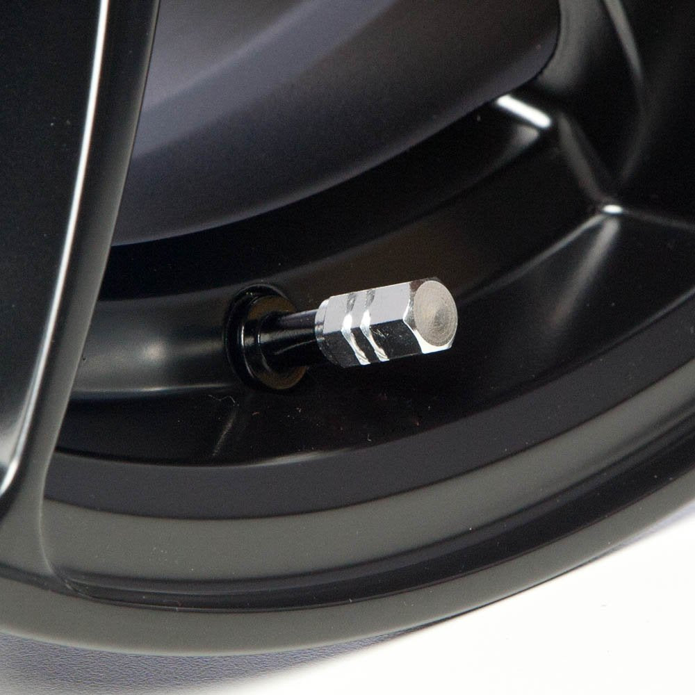 Circuit Performance Vc2 Series Silver Aluminum Valve Stem Caps (Set Of 4)