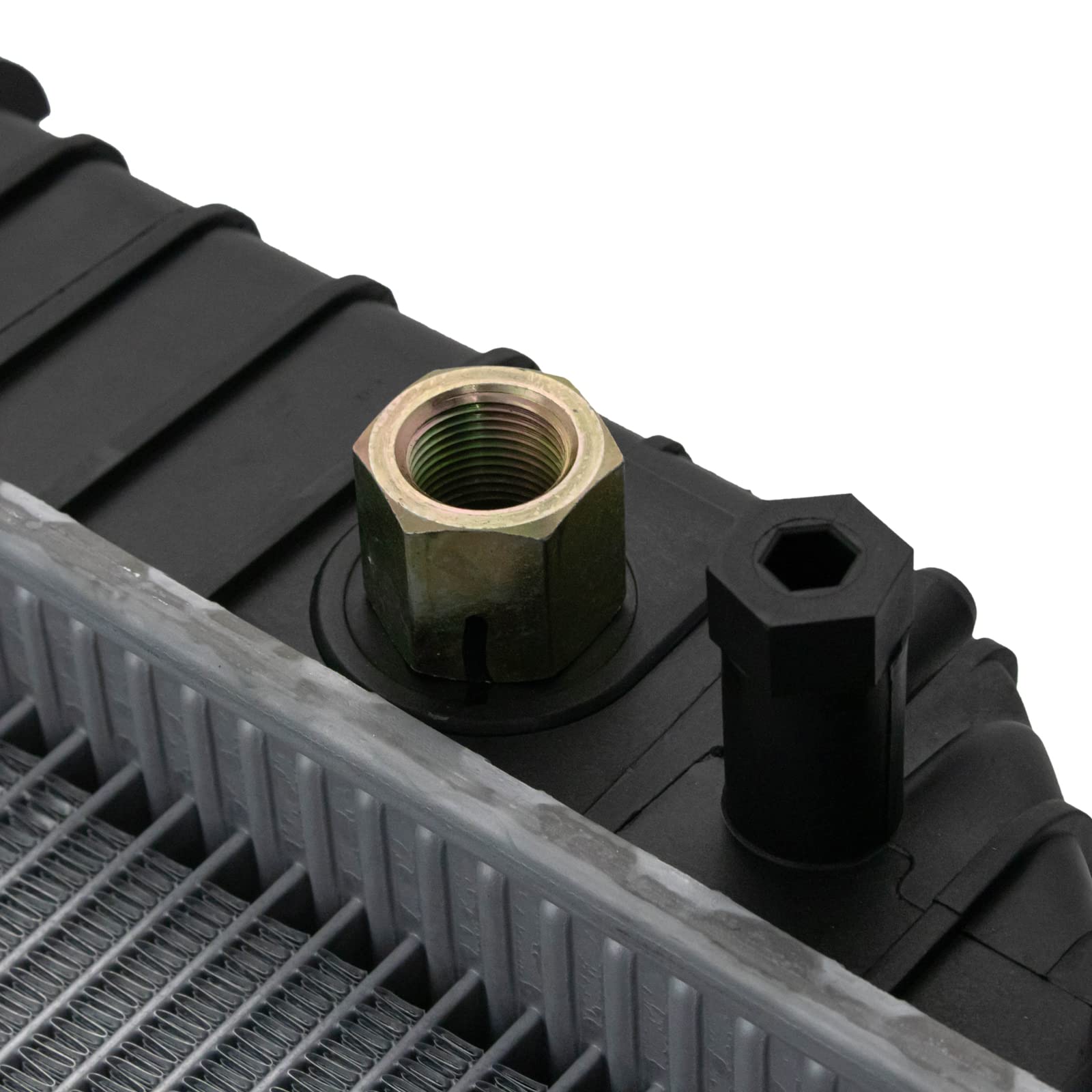 Trq Radiator Assembly Aluminum Core Compatible With 03-05 Ford Excursion 03-04 F-250 Super Duty F-350 Super Duty F-450 Super Dut