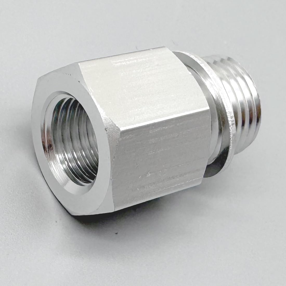 Ls Engine Swap M16 1.5 Adapter To 1/4 Npt Oil Pressure Sensor Ls1 Lm7 Lr4 Lq4 Ls6 L59 Lq9 Lm4 L33 Ls2 Lh6 L92 L76 Ly2 Ly5 Ly6 Lc9 Lfa Lh8 Lmg Ls3 L98 L9H L20 L94 Lz1 L99 L96 Lc8 L77