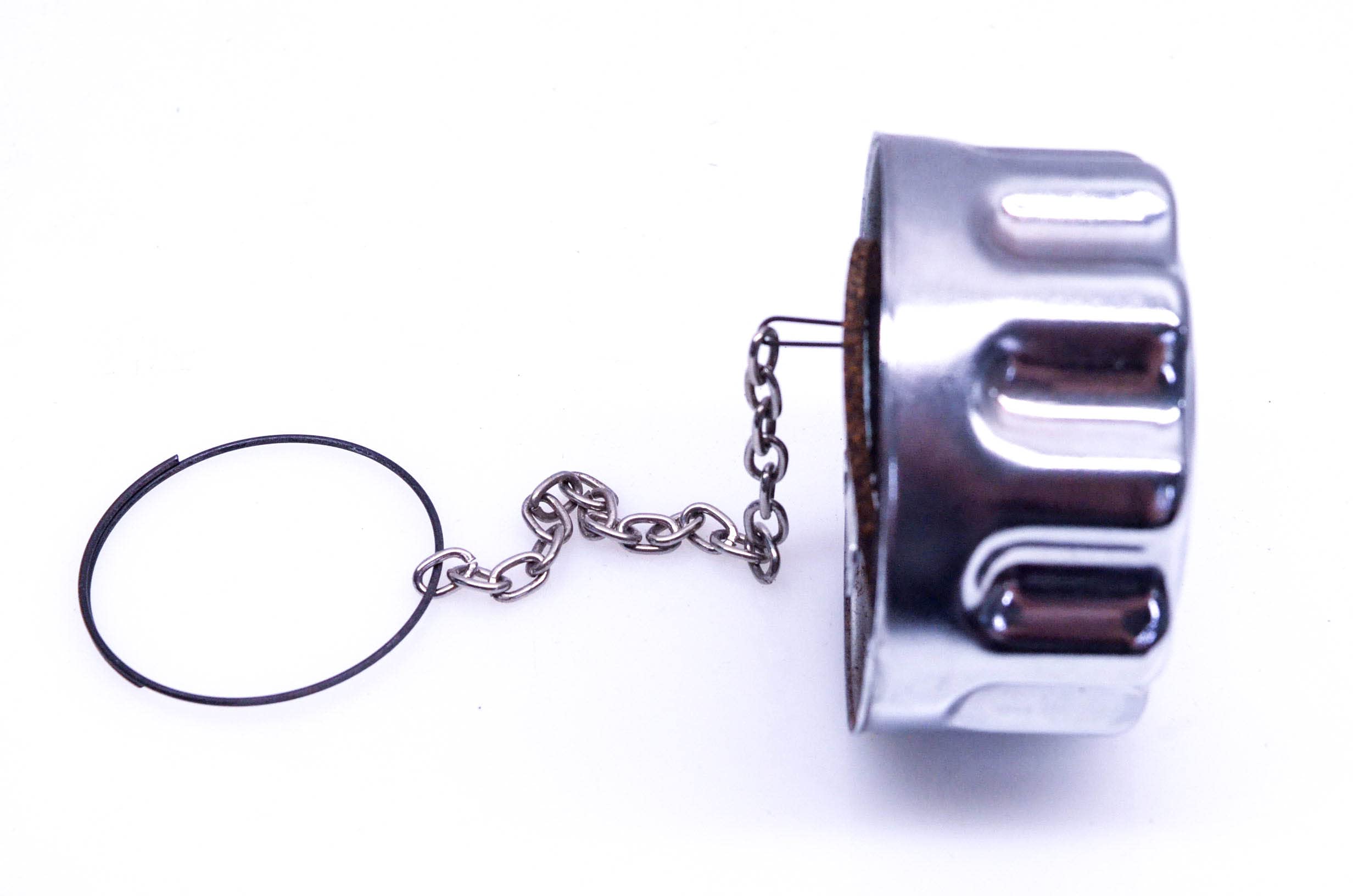 Replacement Cap With Chain For Chrome Filler-Strainer Breather Cap Assembly