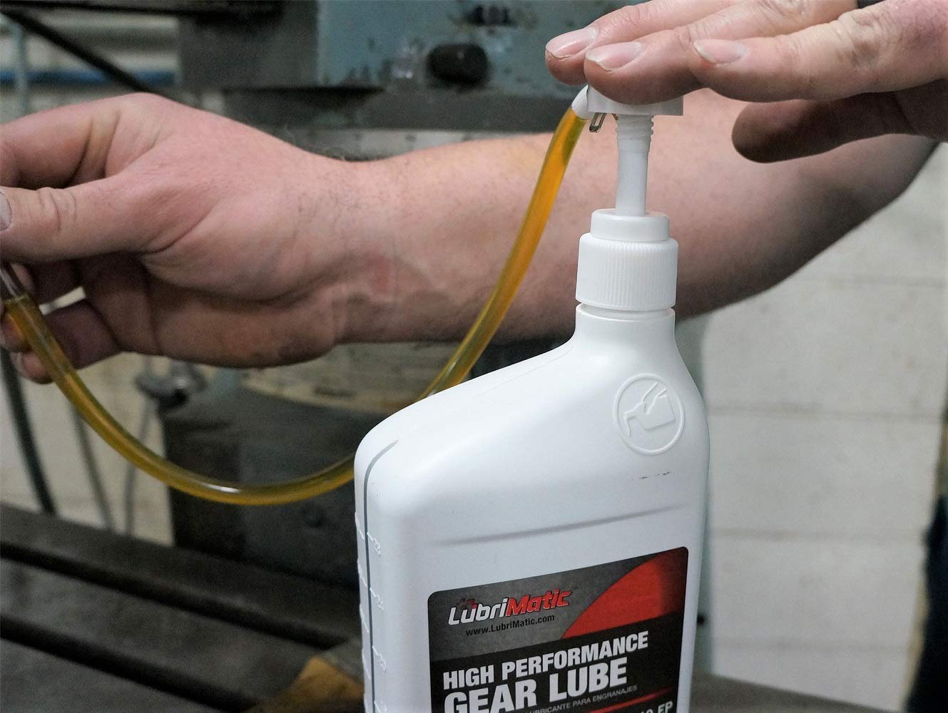 Lubrimatic 55-001 4Cc Mechanical Fluid Pump For Quart Size Bottles