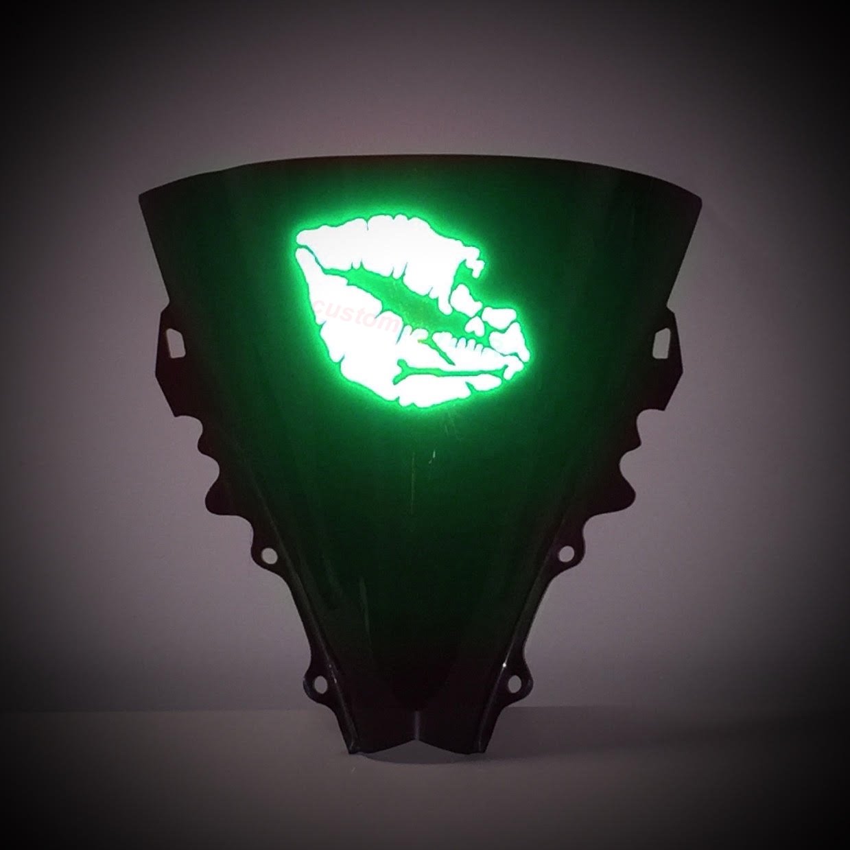 Customtaylor33 High Intensity Reflective Vinyl Death Kiss Skull Crossbones Lips Decal Bumper Sticker - Cars, Motorcycles, Helmets, Wind Screens, Laptops, Cellphones, (Green, 3 Inch Wide, Pair)