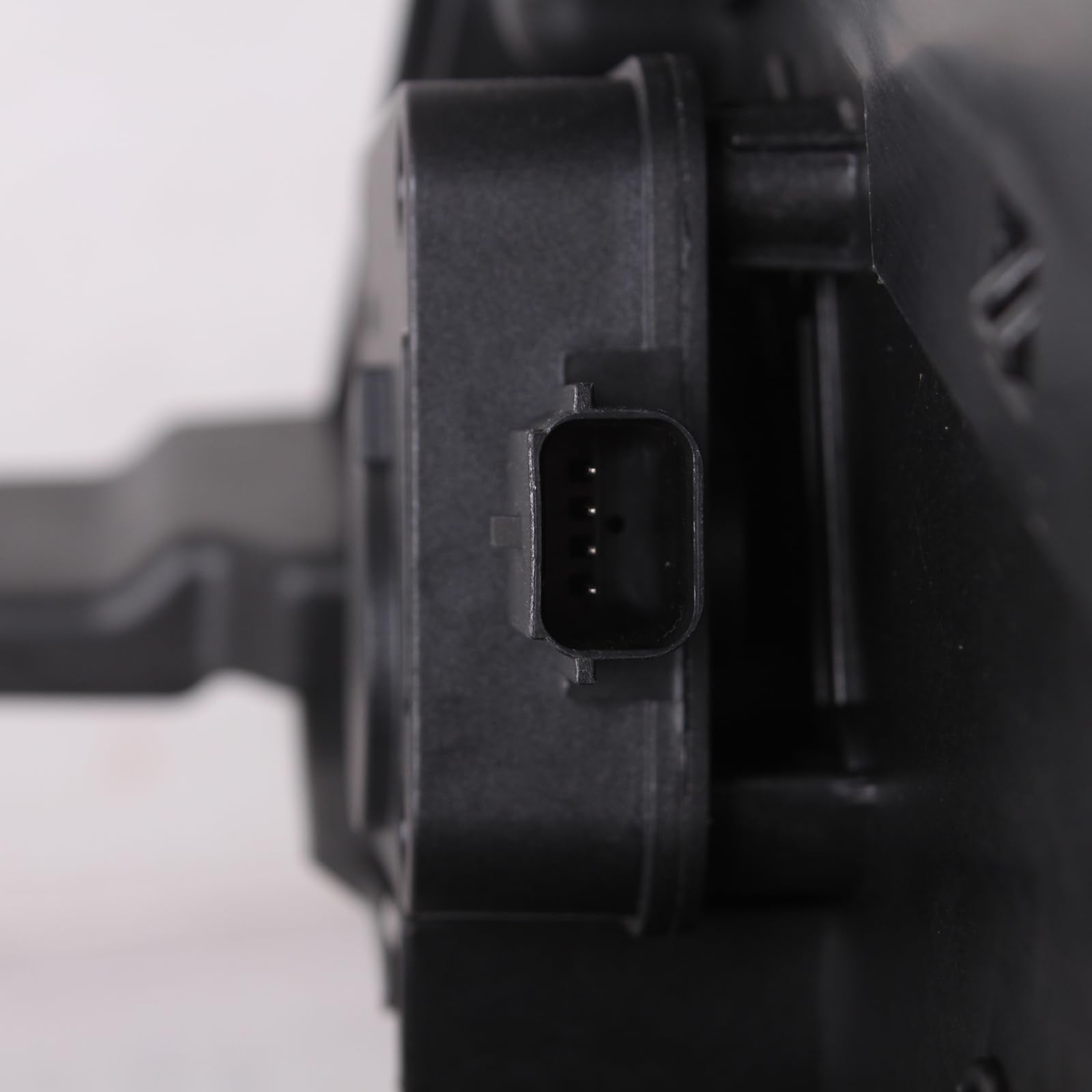 TYG (CAPA CERTIFICATE) Active Grille Shutter For '18-'20 Ford F150 Crew Cab 2.7L Turbo/3.0L Turbo Diesel/3.5L Turbo w/o Skid Pla