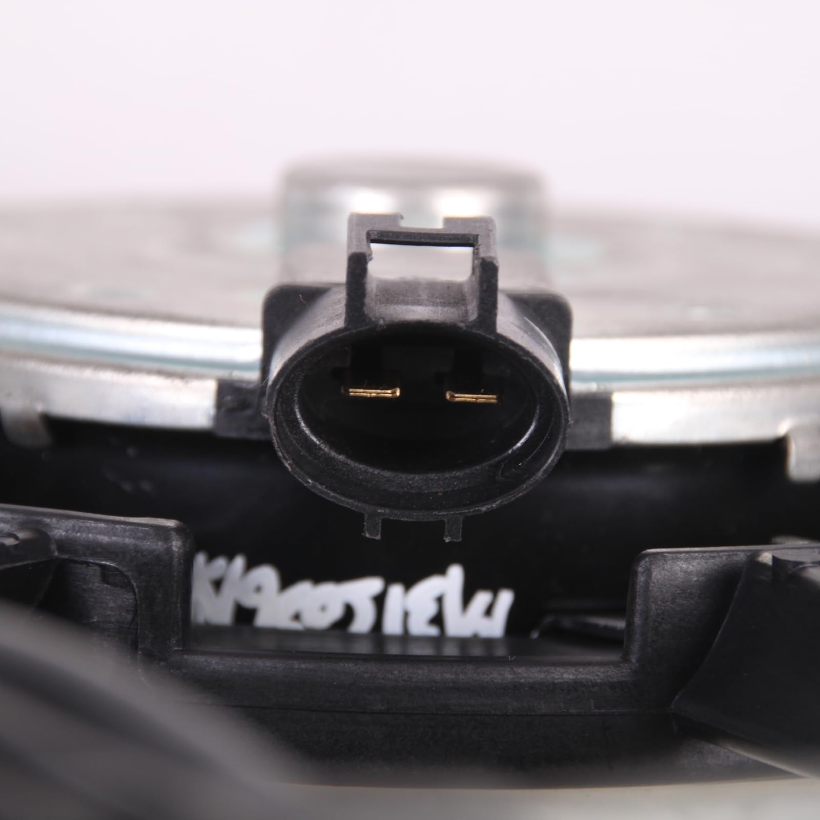 TYG Engine Radiator Cooling Fan Assembly for Toyota Prius L4/1.8 Hybrid '16-'22 | OE No. 16711-37160 | Partslink No. TO3115191