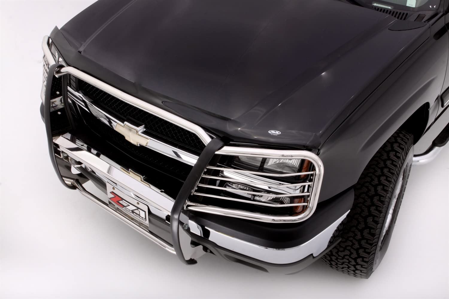 Auto Ventshade [AVS] Bugflector II / Hood Shield | Fits 2002-2006 Avalanche 1500 & 2500 w/o Body Cladding, 2003-2005 Silverado 1