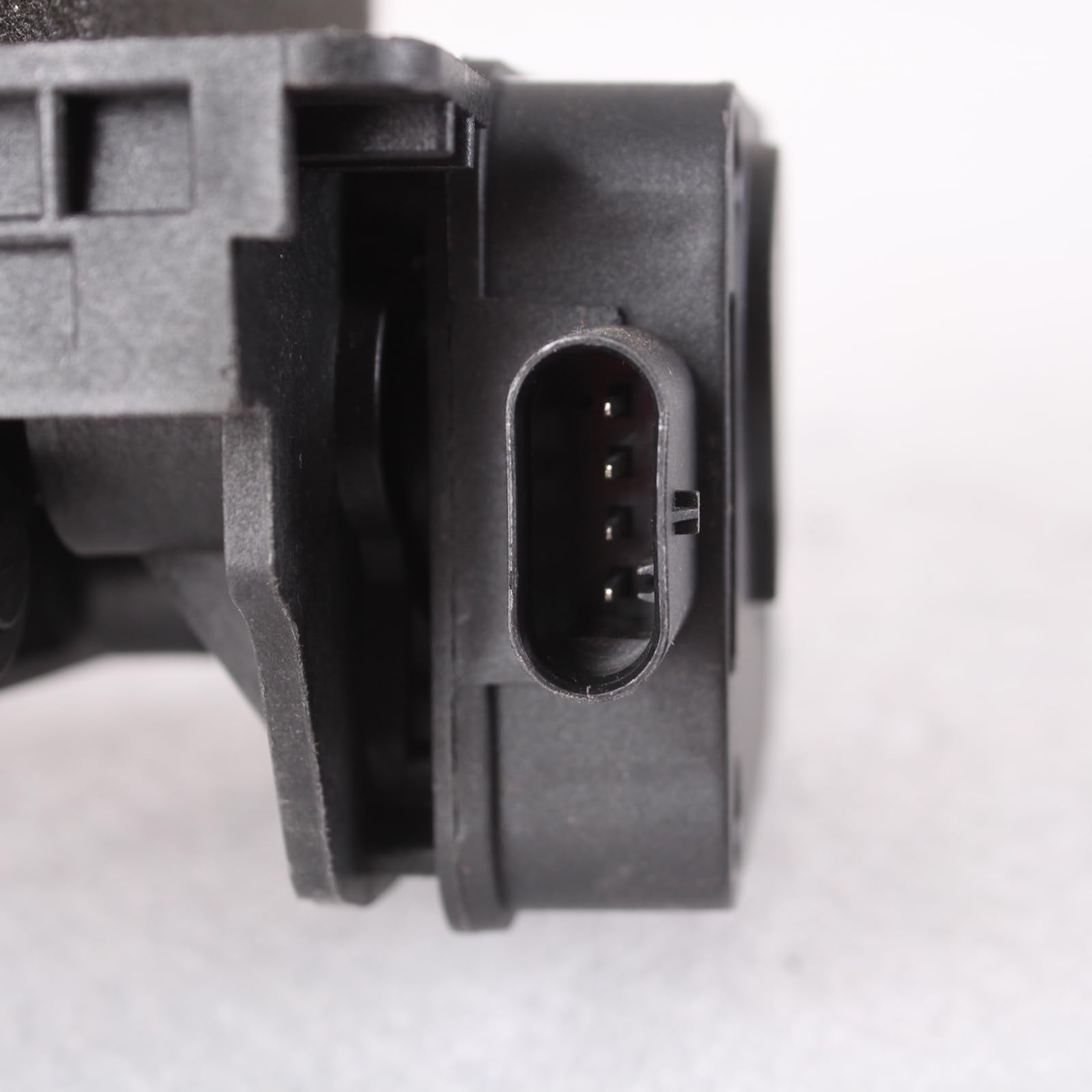 TYG (CAPA QUALITY) Active Grille Shutter For Subaru Legacy/Outback 15'-17' 2.5L 52811-AL00B SU1206100 w/Motor