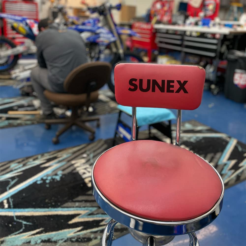 SUNEX TOOLS 8516 Hydraulic Shop Stool, High-Polished Chrome Finish, Hydraulic Seat Adjustment, Vinyl Padded Adjustable Seat and Backrest, Slip Resistant Feet, 250-Pound Capacity, Silver