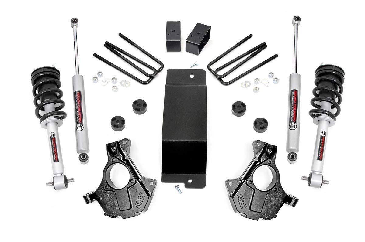 Rough Country 3.5' Lift Kit W/N3 Struts & Shocks For 14-18 Chevy/Gmc 1500-12132