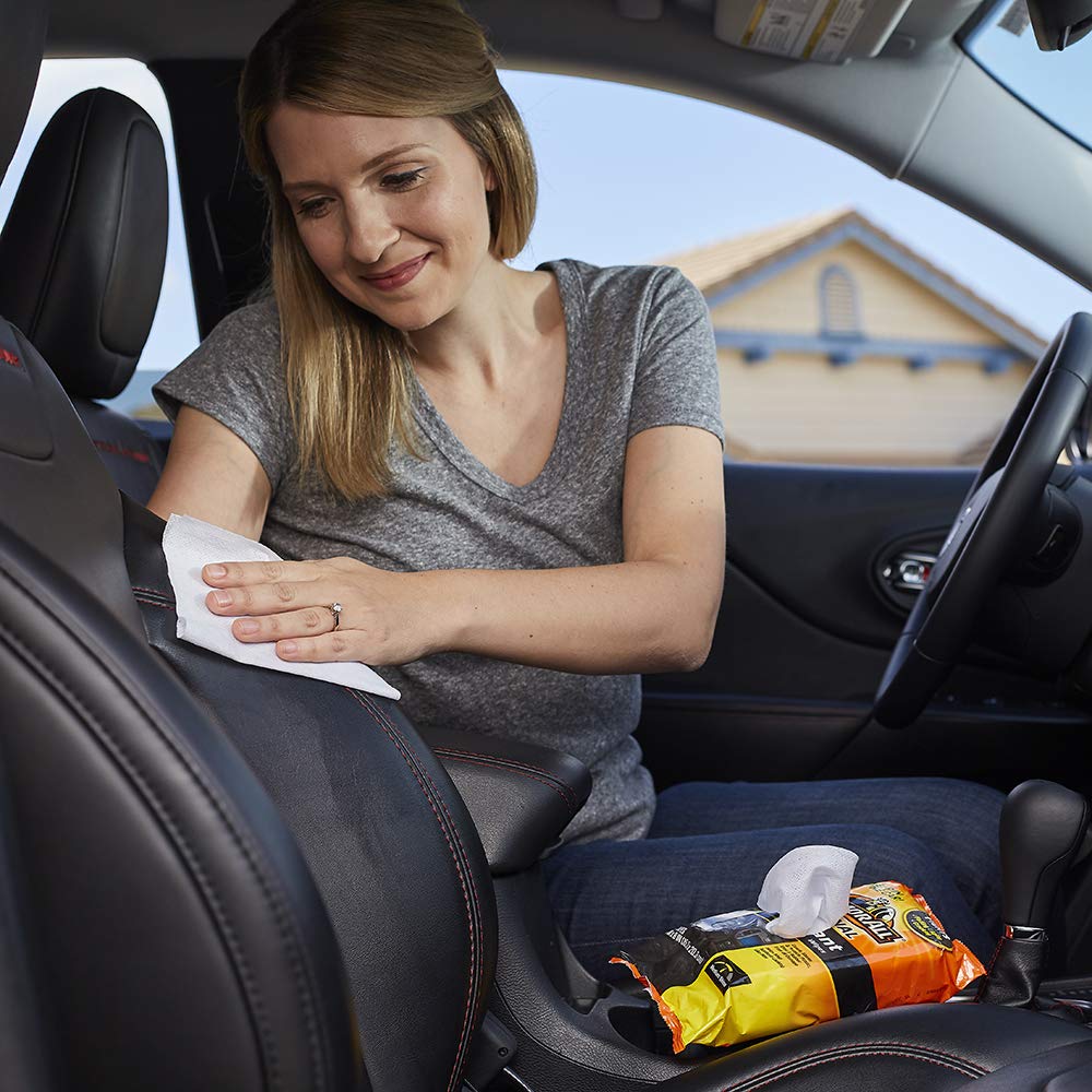 Armor All Car Protectant Wipes, Interior Car Wipes with UV Protection Against Cracking and Fading, 60 Wipes