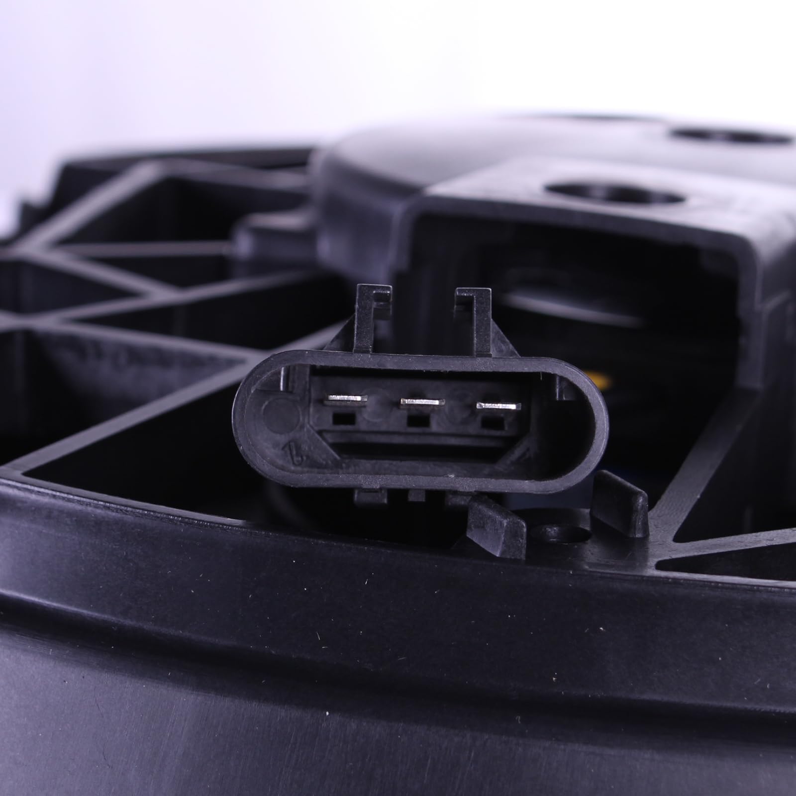 TYG Upgraded Cooling Fan Assembly for 2005-2007 Ford Escape 3.0L, 2001-2006 Mazda Tribute 3.0L, 2005-2007 MECURY Mariner 3.0L |