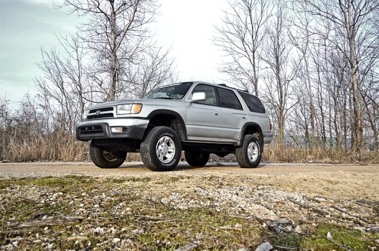 Rough Country 3' Lift Kit W/N3 Struts For 1996-2002 Toyota 4-Runner 4Wd - 77131