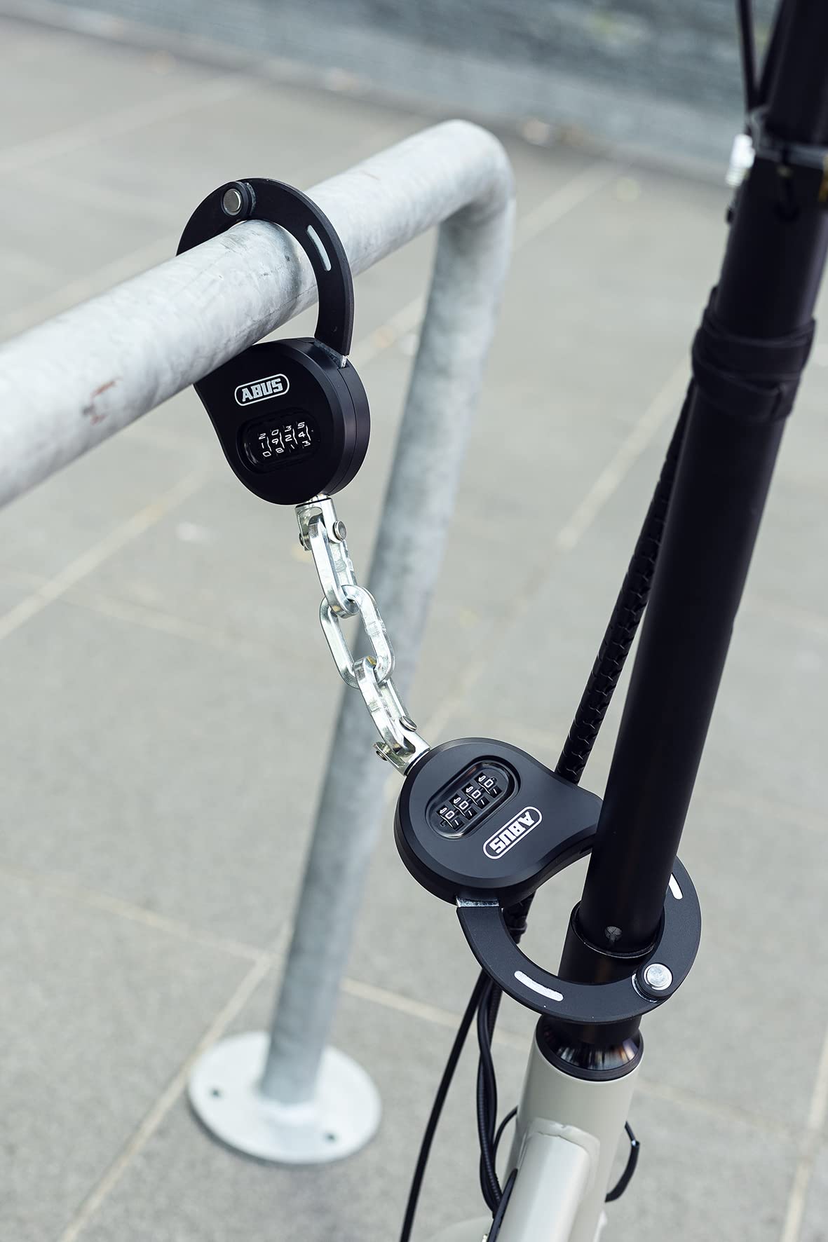 Abus Chain Claw 10 Handcuff Lock - Bicycle Lock For Securing Bicycle, E-Scooter And Scooter - 47 Cm Long - With Number Code - Bl