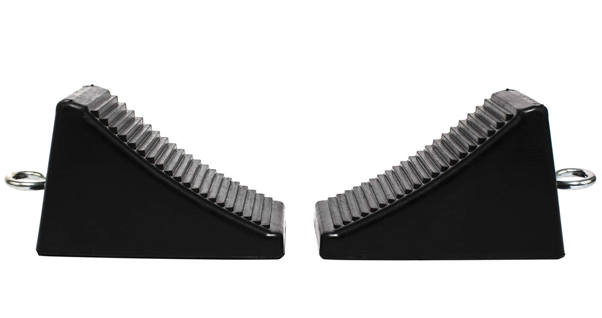Maxxhaul 50011 Rubber Wheel Chock With Eyelet (6-1/2'' X 3-3/4'' X 4''), 2 Pack