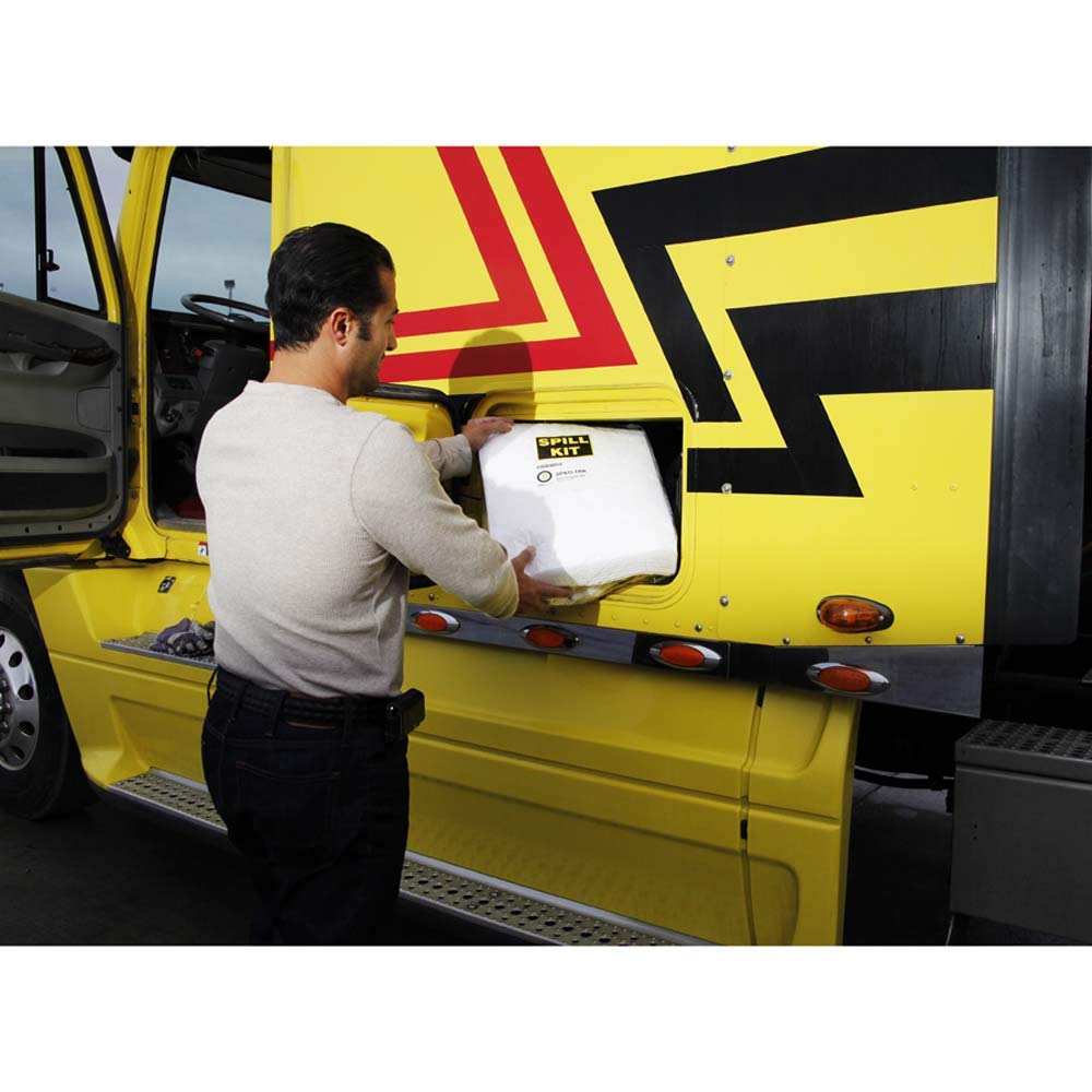 Spilltech Oil-Only Trucker Spill Kit, 28 Pieces (Spko-Trk)