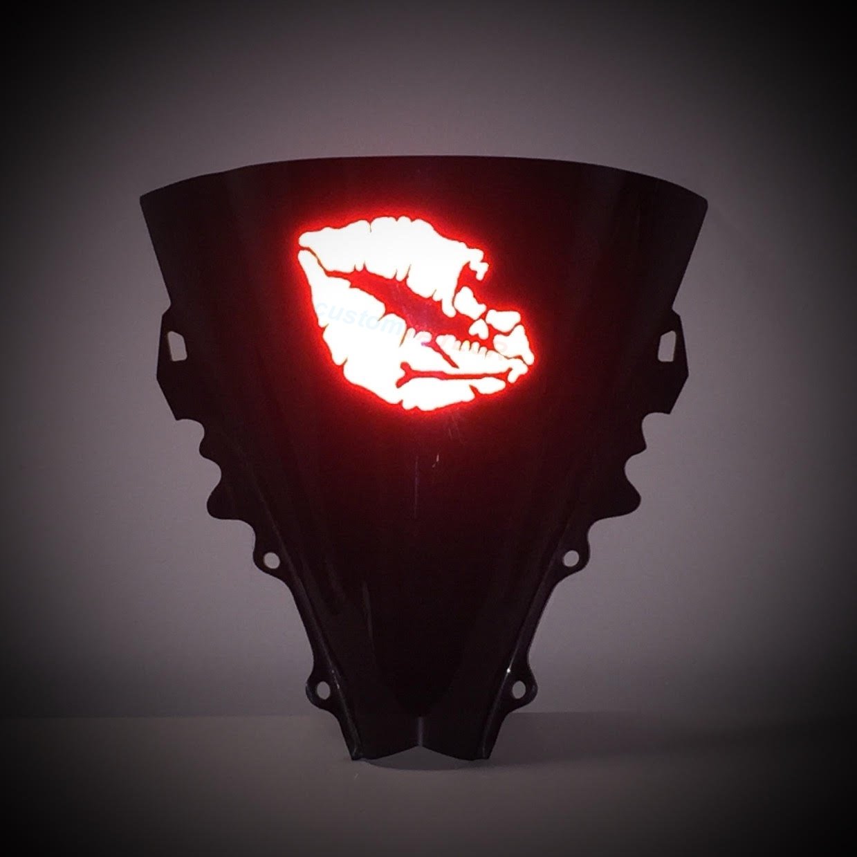 Customtaylor33 High Intensity Reflective Vinyl Death Kiss Skull Crossbones Lips Decal Bumper Sticker - Cars, Motorcycles, Helmets, Wind Screens, Laptops, Cellphones, (Red, 6 Inch Wide)