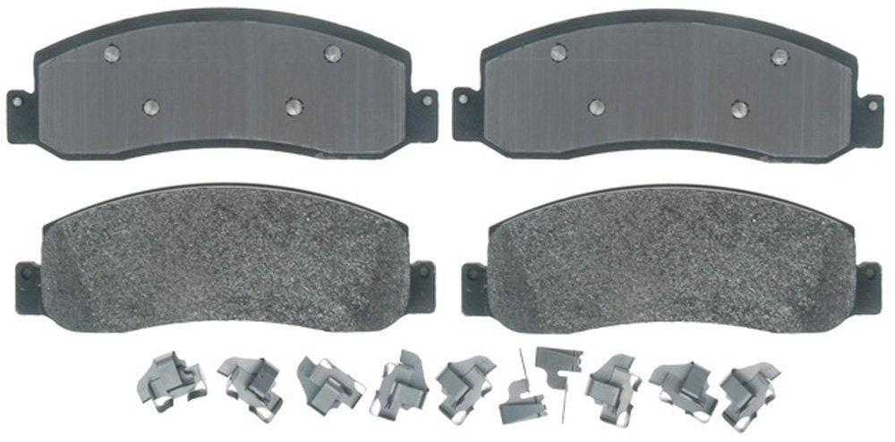 Raybestos PGD1333M Professional Grade Semi-Metallic Disc Brake Pad Set