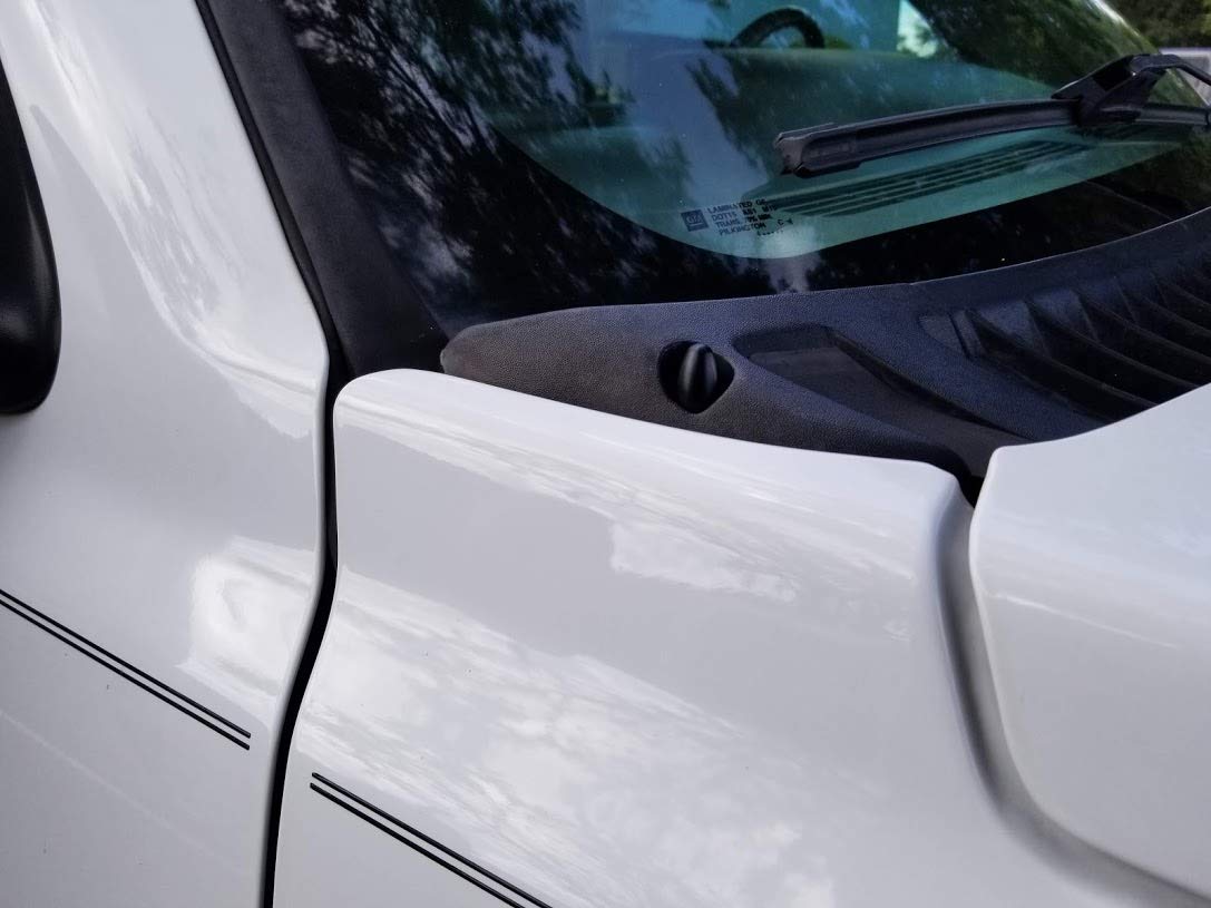 AntennaX Super Shorty Antenna for Chevy 1500 Silverado, 1.5-inch, Black, Model B31-CHE74