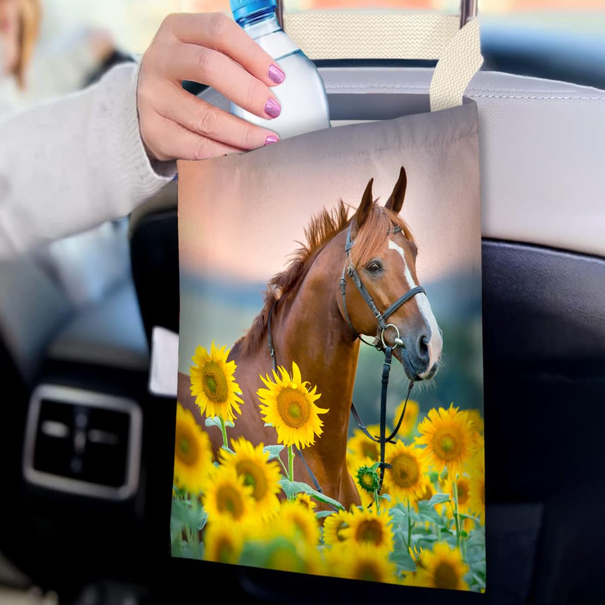 Car Trash Bag Hanging No Snap Small Garbage Bag for Car Back Seat Cute Printed One-handed Strap Trash Bags Car Accessories-Horse