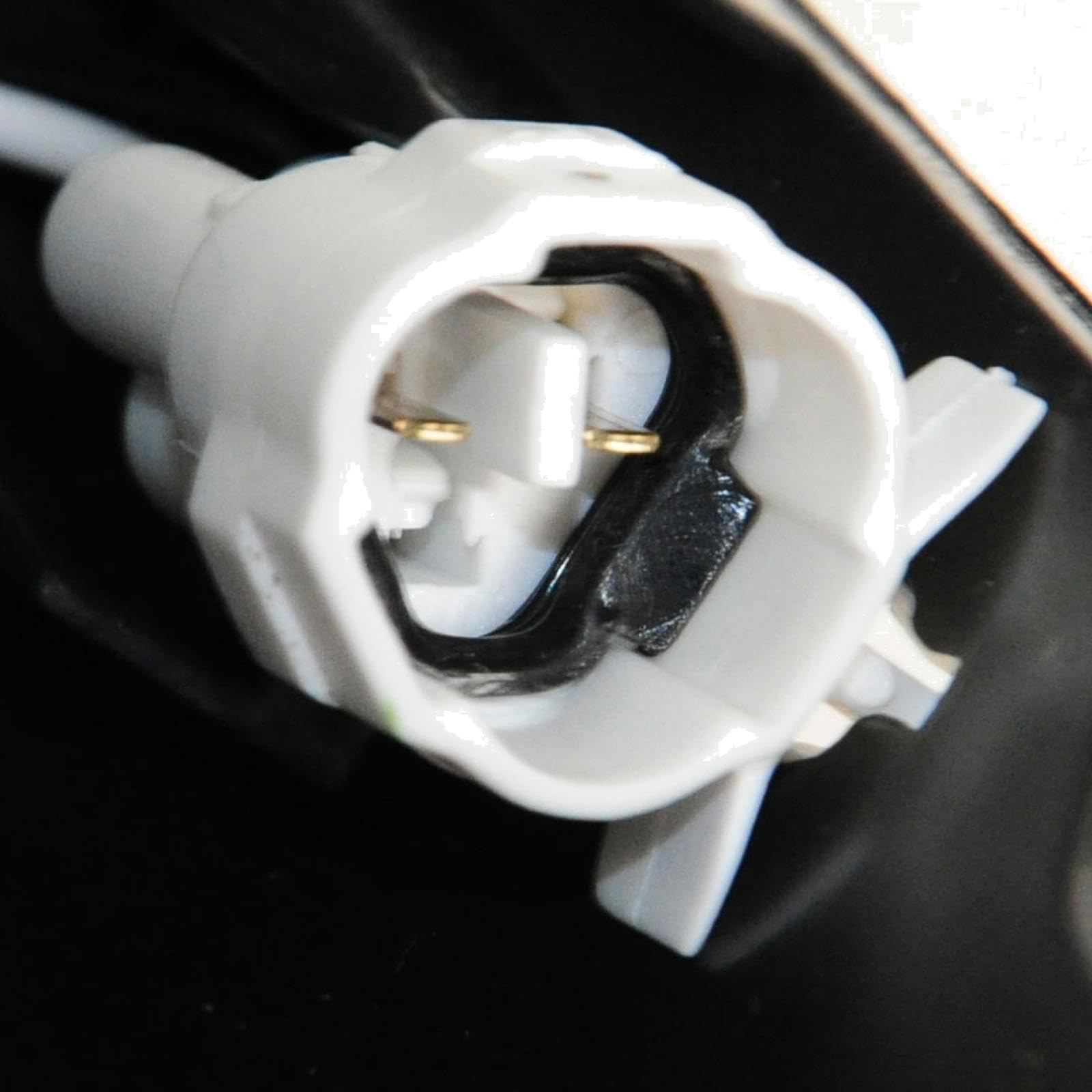 Trq Driver & Passenger Side Headlight Assembly Set Headlights Driver & Passenger Side Compatible With 2012-2015 Toyota Prius To2