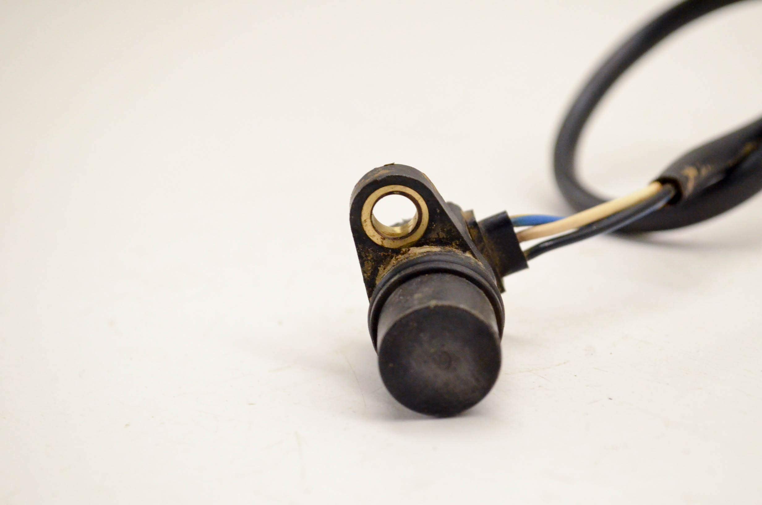 Yamaha 3B4837550000 Speed Sensor