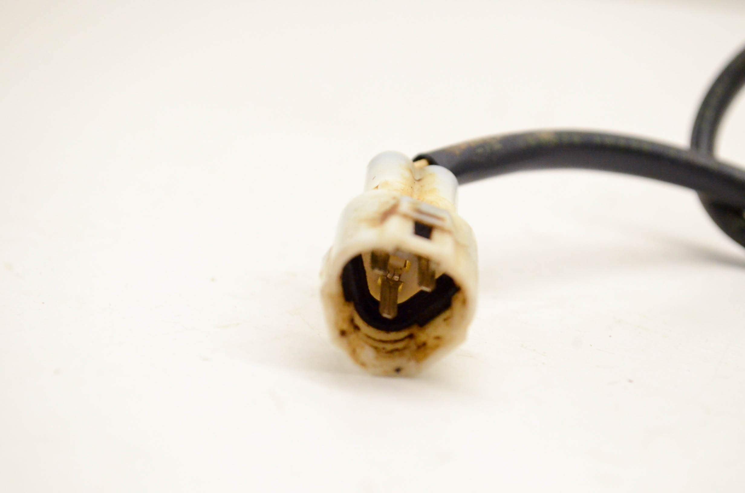 Yamaha 3B4837550000 Speed Sensor