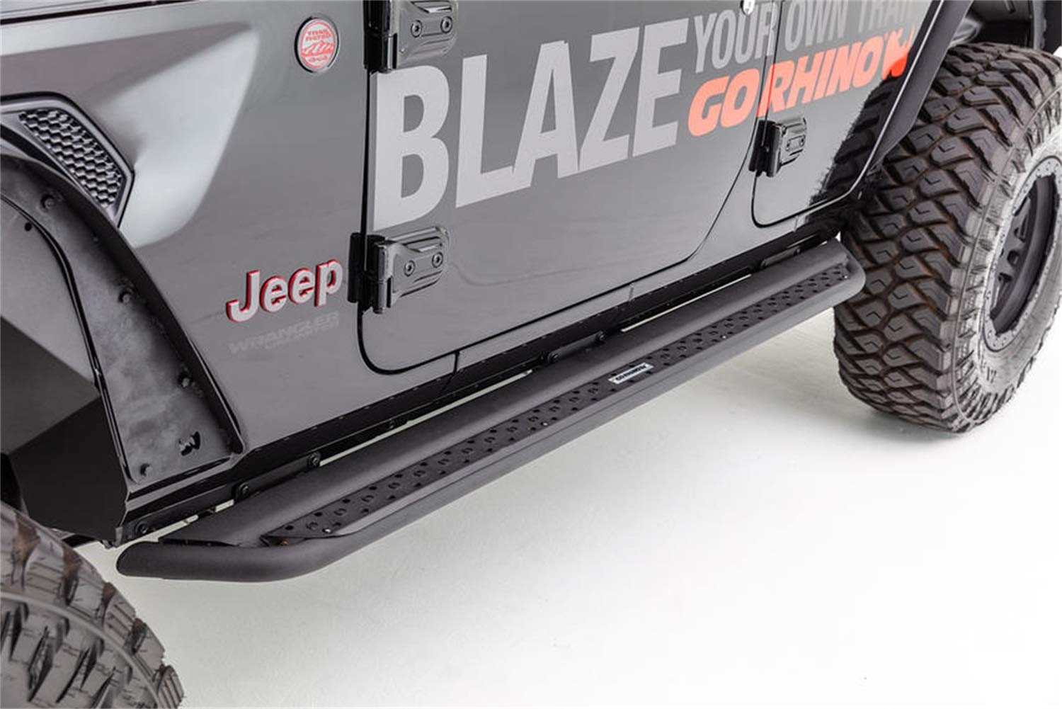 Go Rhino Dss4506T Dominator Xtreme Dss Side Steps With Rocker Panel Mounting Bracket Kit For Jeep 18-24 Wrangler