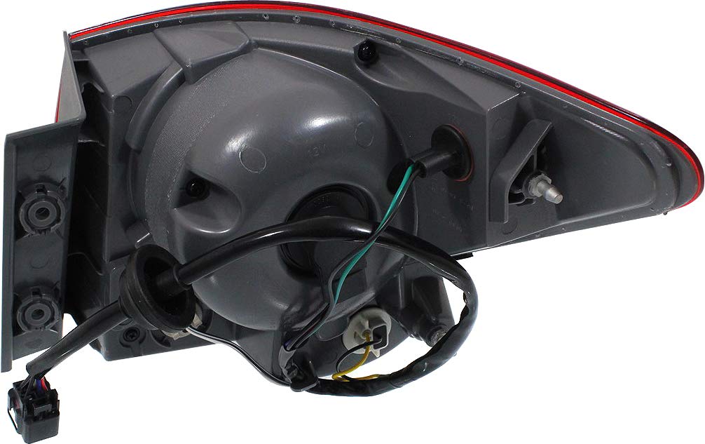 Evan Fischer Driver Side Outer Tail Light Assembly Compatible With 2011-2015 Chevrolet Cruze, 2016 Cruze Limited Body Mounted With Bulb