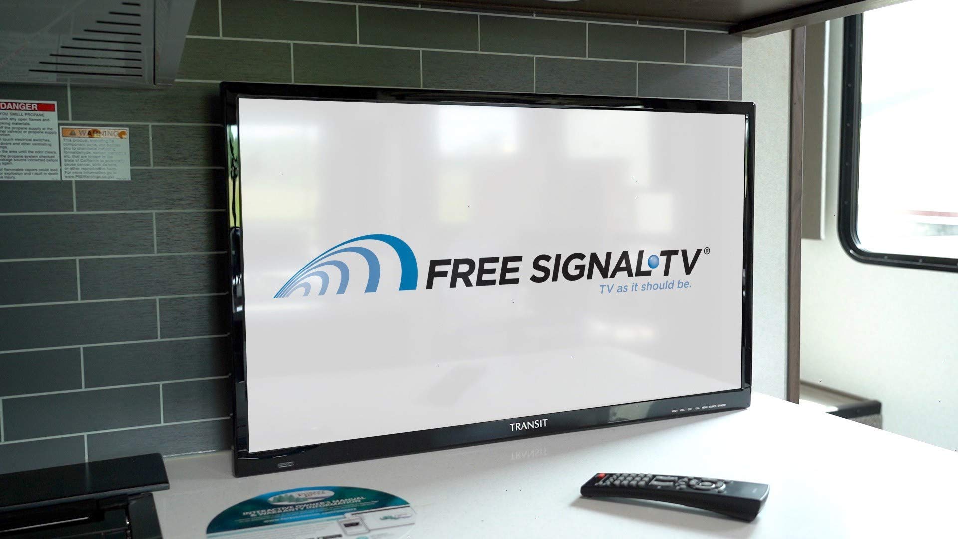 Free Signal Tv Transit 12 Volt Flat Screen Tv For Rv, 32 Inch Tv With Led Screen, Ac/Dc Powered With 1080P Hd Resolution, Hdmi/Usb Inputs, Use In Rvs, Campers, Boats And Off-Grid Applications