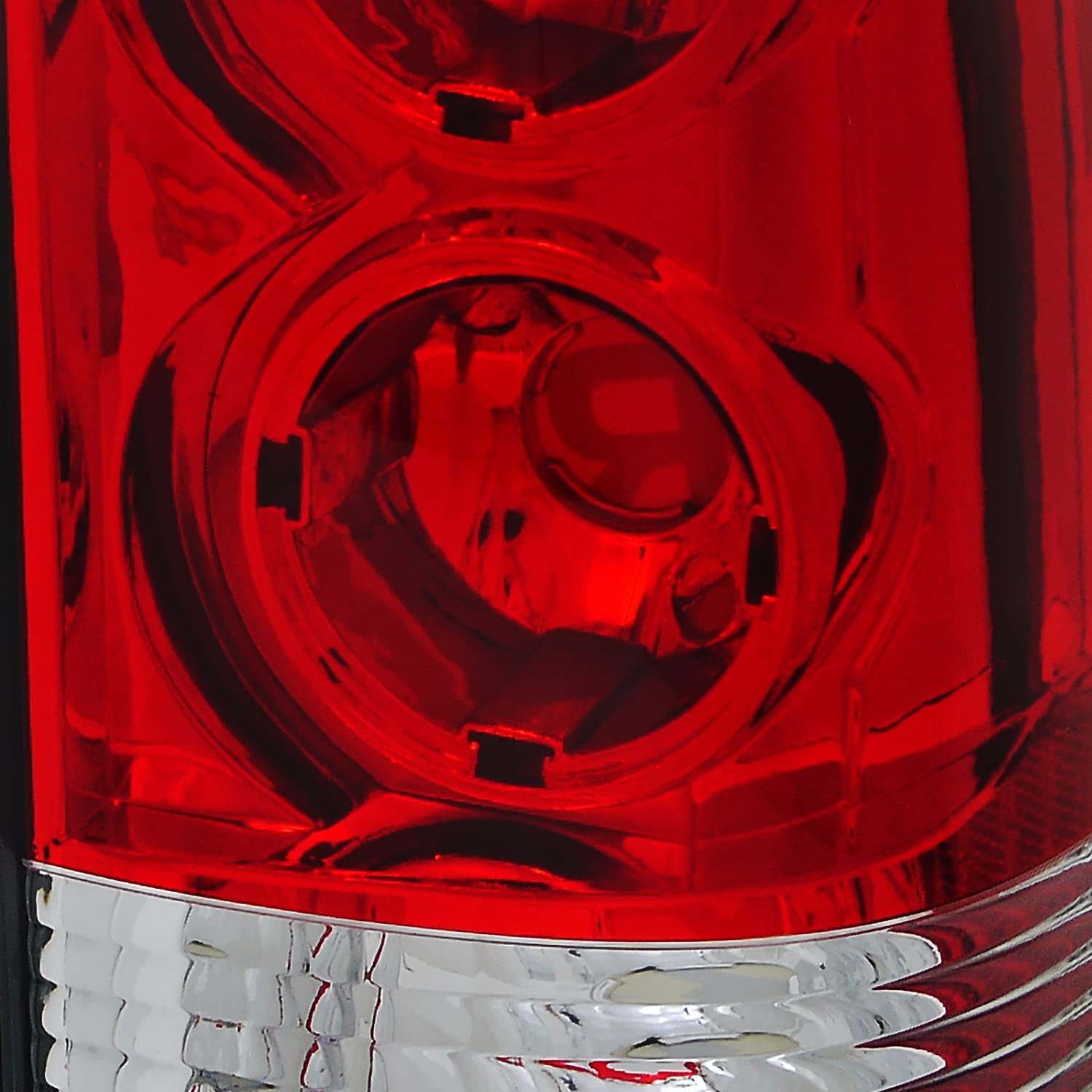 Spec-D Tuning Red Clear Tail Lights Compatible with 1999-2002 Chevy Silverado, GMC Sierra 1500 2500 3500 Left + Right Pair Assembly