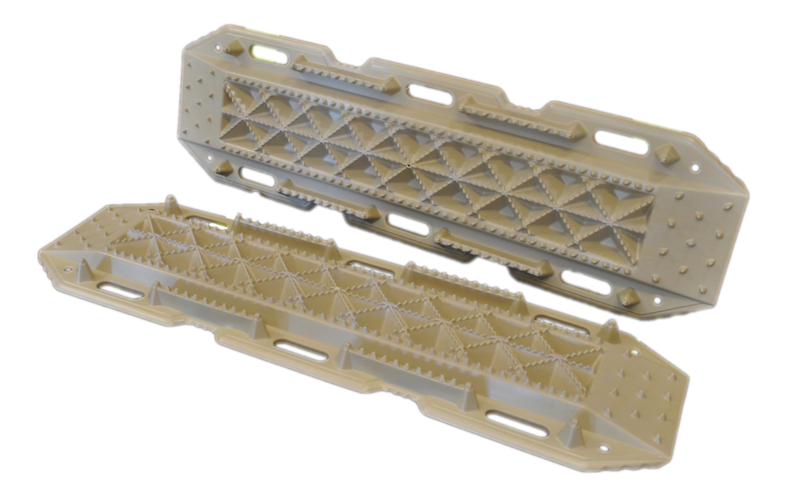 Maxsa 20333-CB Heavy-Duty Escaper Buddy Traction Mats for Off-Road Mud, Sand, & Snow Vehicle Extraction, Bendable, Unbreakable, 