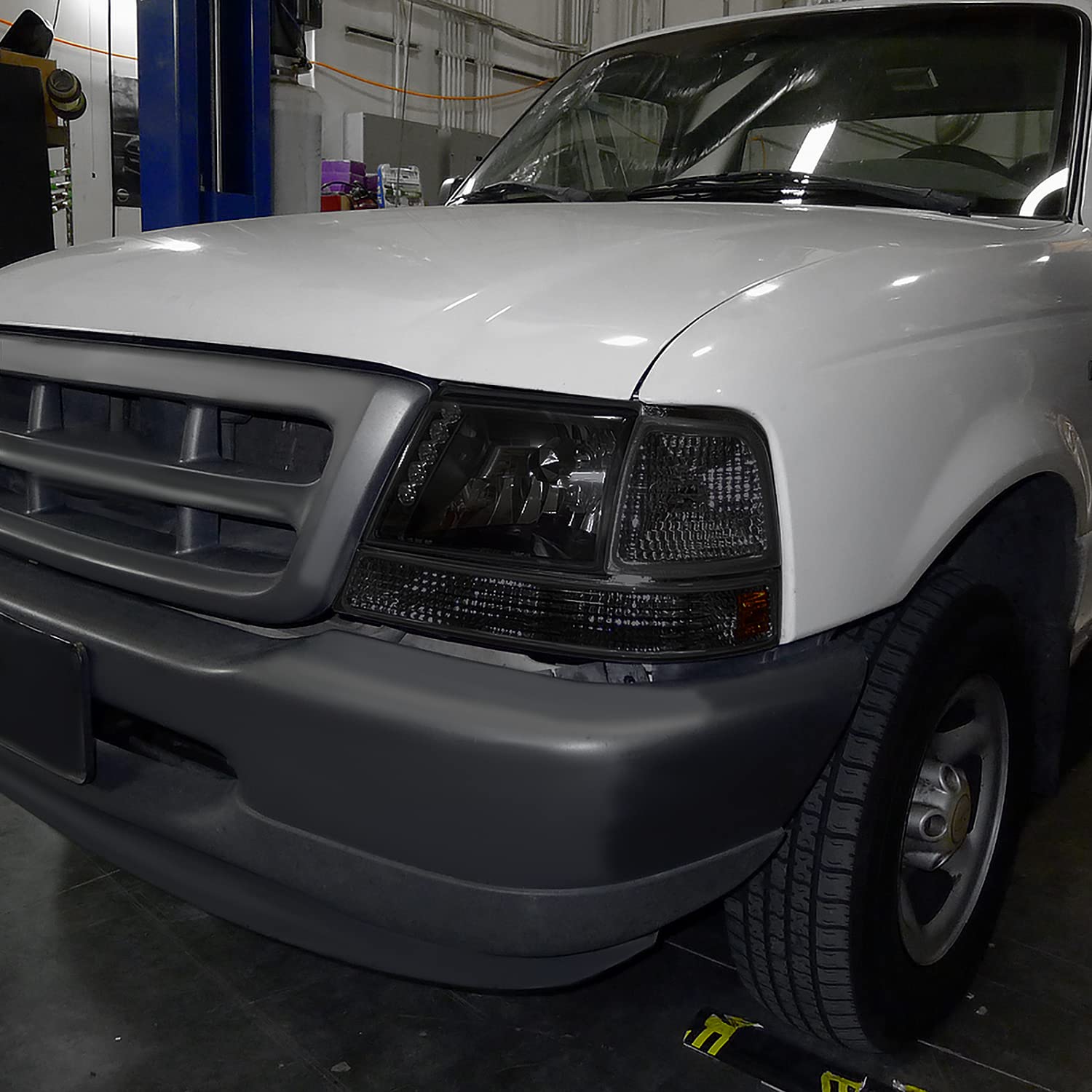 Spec-D Tuning Smoke Lens Bumper Corner Lights Compatible With 1998-2000 Ford Ranger L+R Pair Assembly